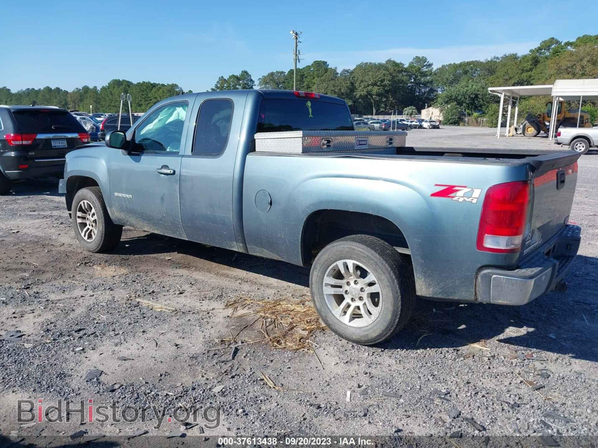 2010 GMC SIERRA 1500 - VIN: 1GTSKWE39AZ258328 - Фото 3