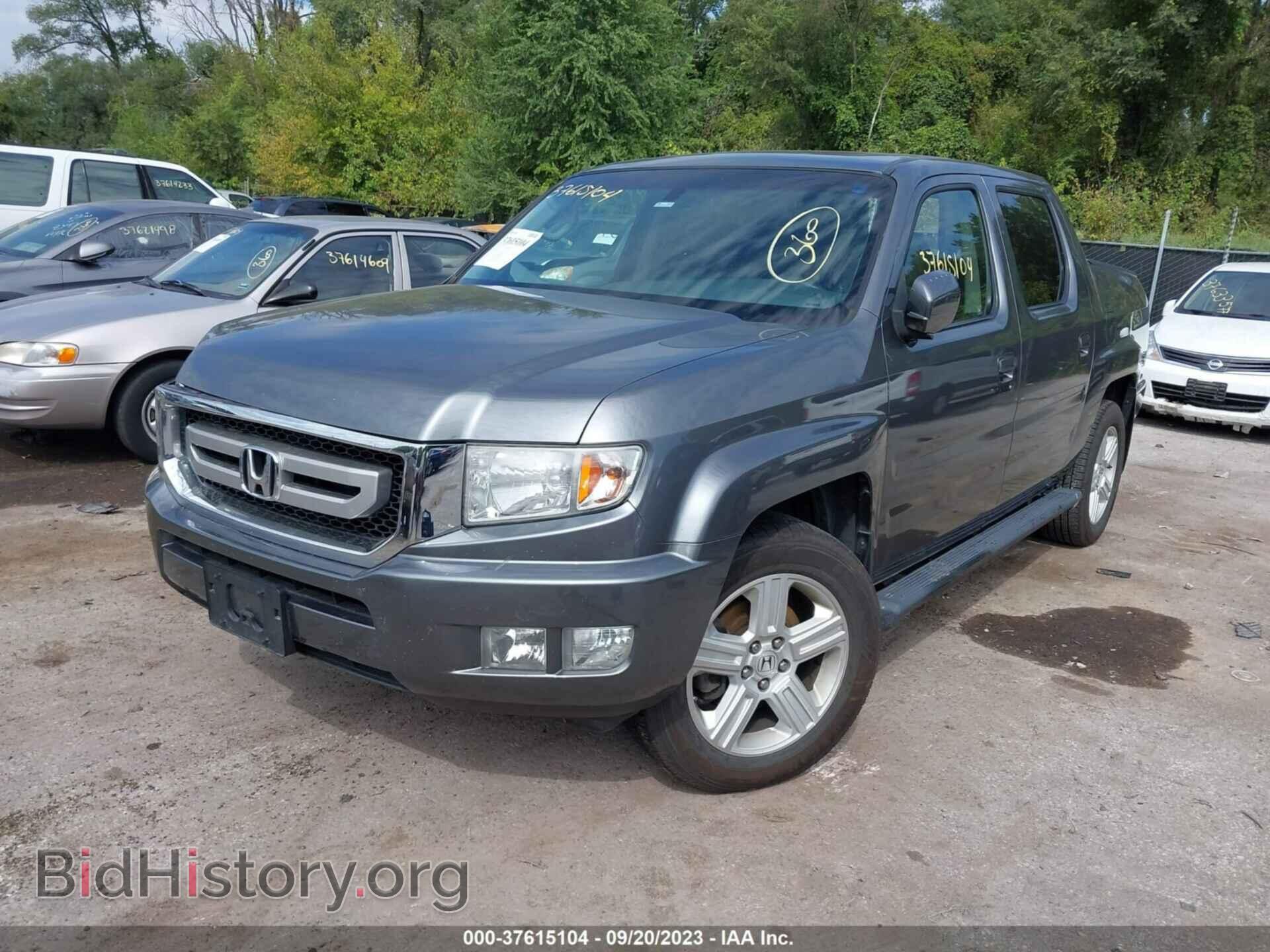2011 HONDA RIDGELINE - VIN: 5FPYK1F53BB451781 - Фото 2