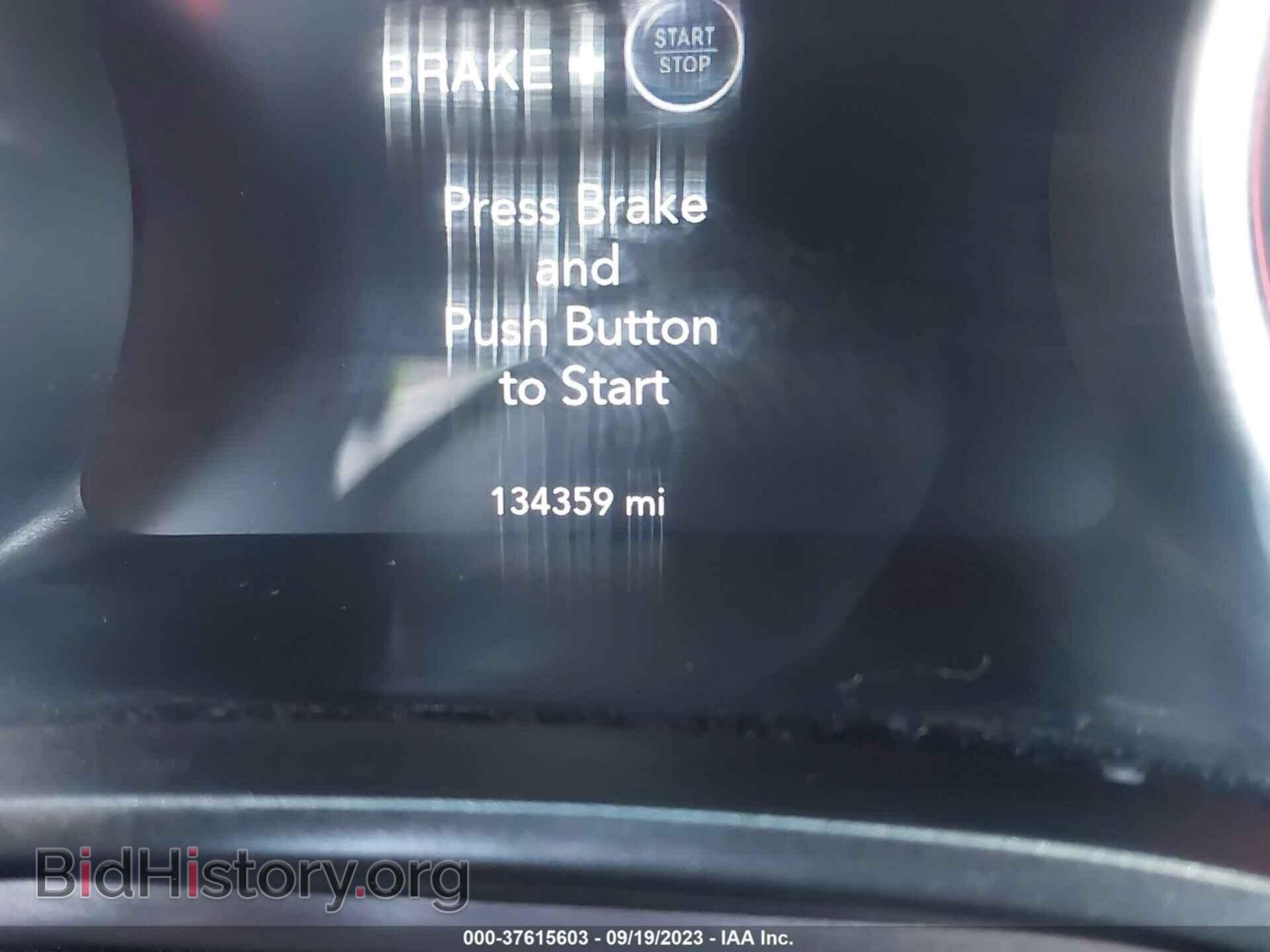 2015 DODGE CHALLENGER - VIN: 2C3CDZAG4FH728365 - Photo 16