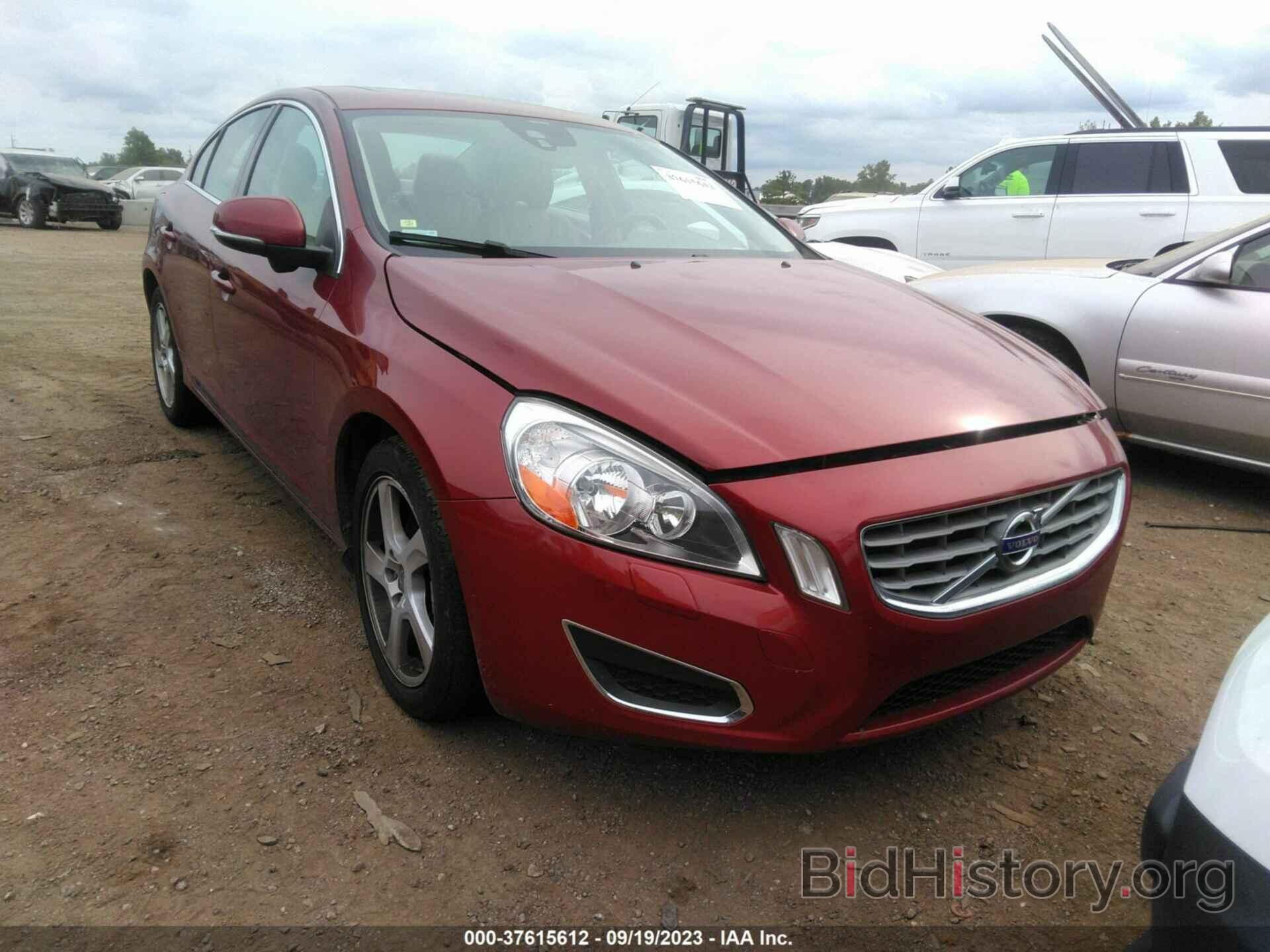 Photo YV1612FH9D2187260 - VOLVO S60 2013