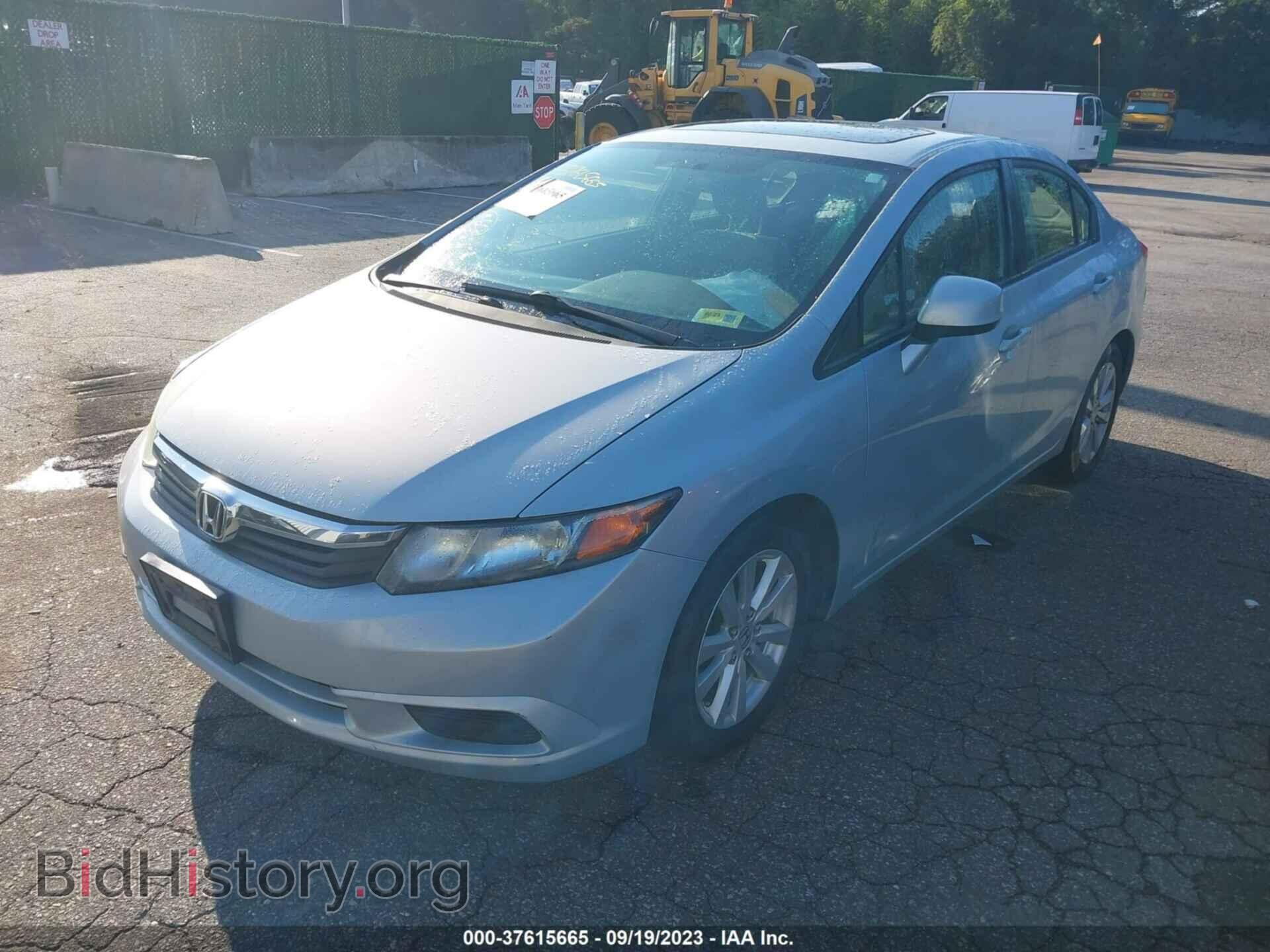 2012 HONDA CIVIC SDN - VIN: 2HGFB2F96CH543988 - Фото 2