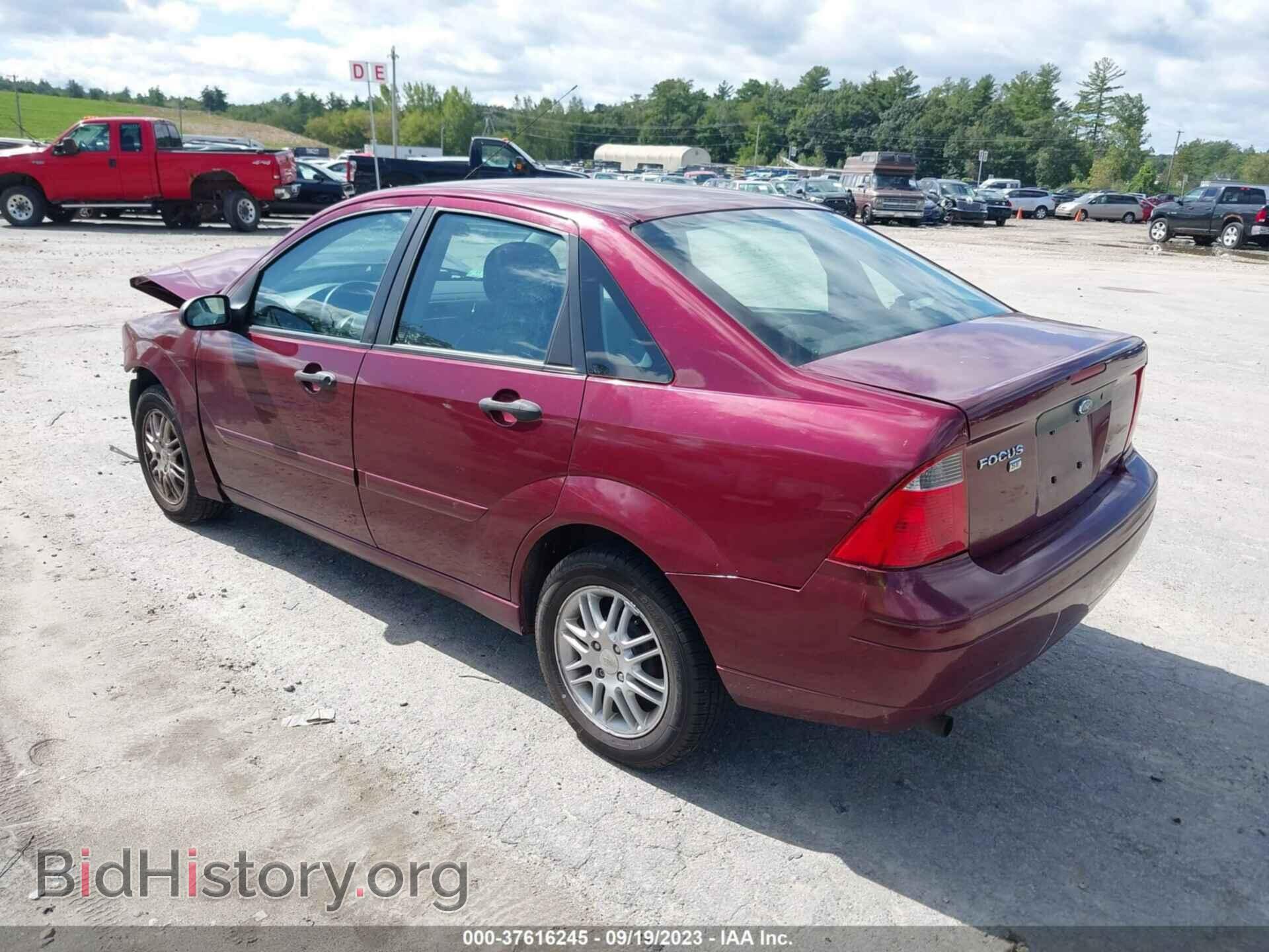 2007 FORD FOCUS - VIN: 1FAHP34N87W112628 - Фото 3