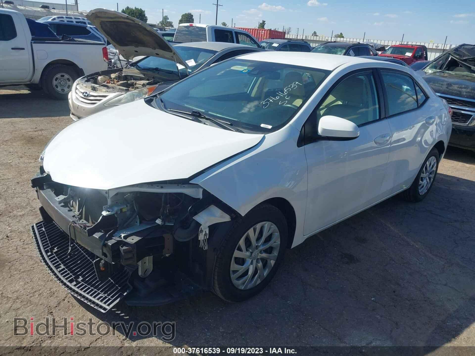2017 TOYOTA COROLLA - VIN: 5YFBURHE0HP657481 - Фото 2