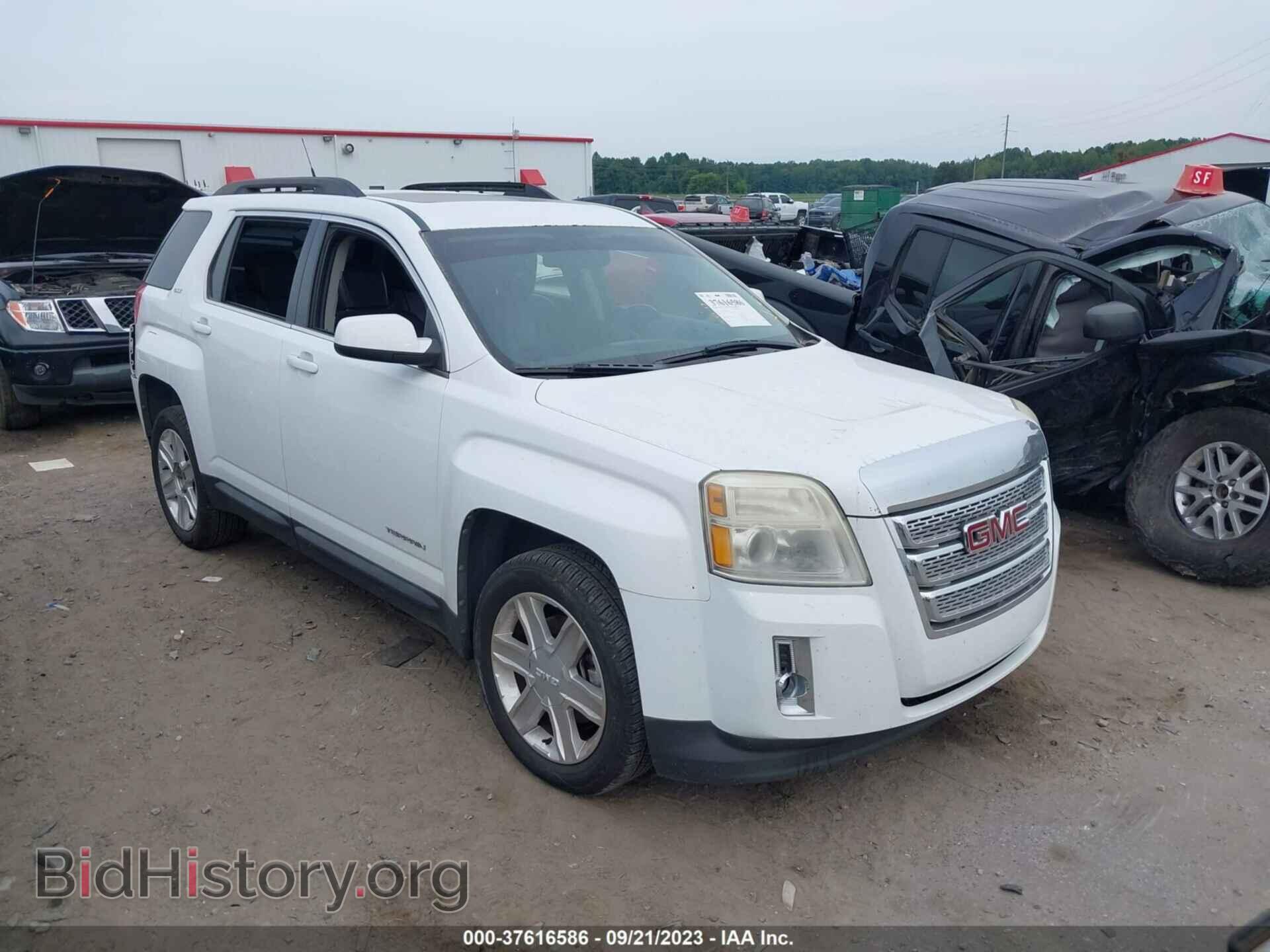 Фотография 2CTALUEC8B6305895 - GMC TERRAIN 2011