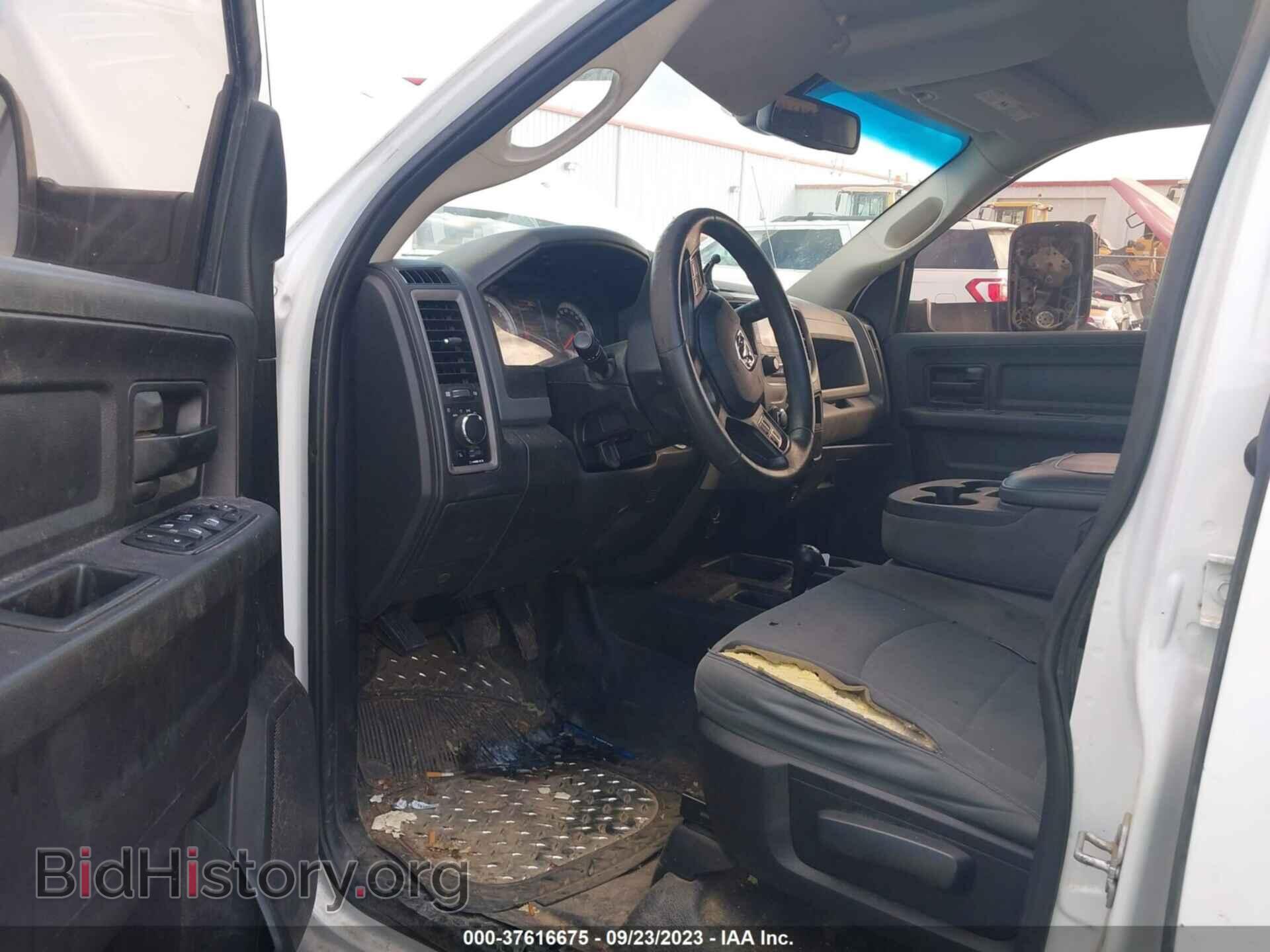 2017 RAM 2500 - VIN: 3C6TR5HT2HG771296 - Фото 5