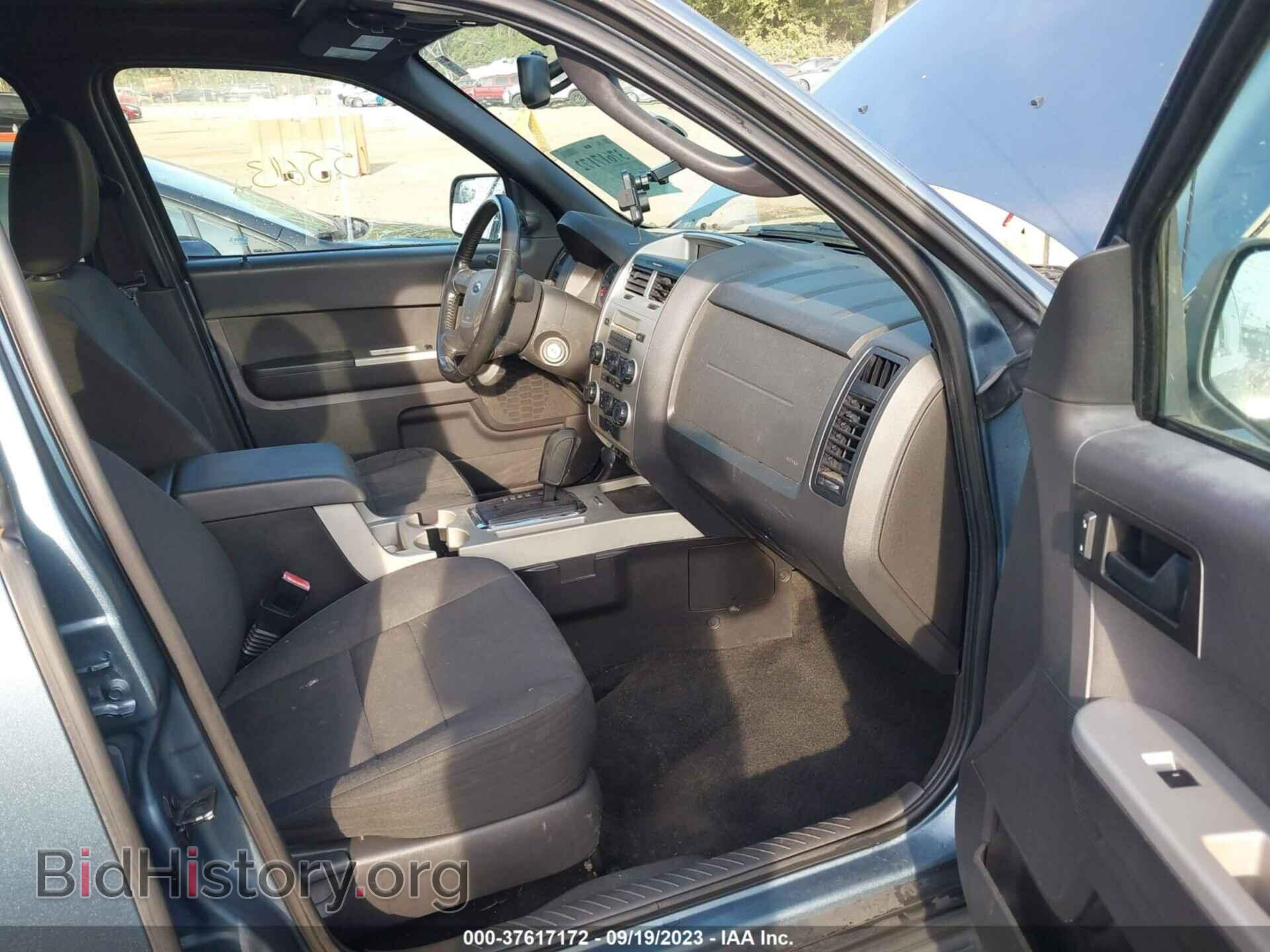 2011 FORD ESCAPE - VIN: 1FMCU0D72BKB82117 - Фото 5