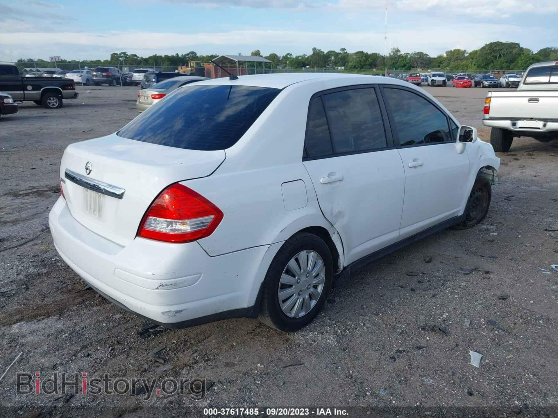 2011 NISSAN VERSA - VIN: 3N1BC1AP2BL395146 - Фото 4