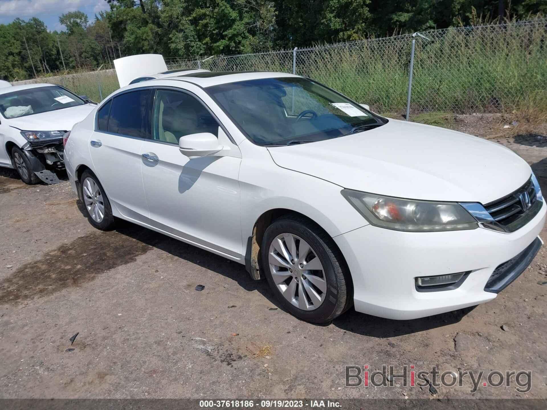 Фотография 1HGCR3F87DA023682 - HONDA ACCORD SDN 2013