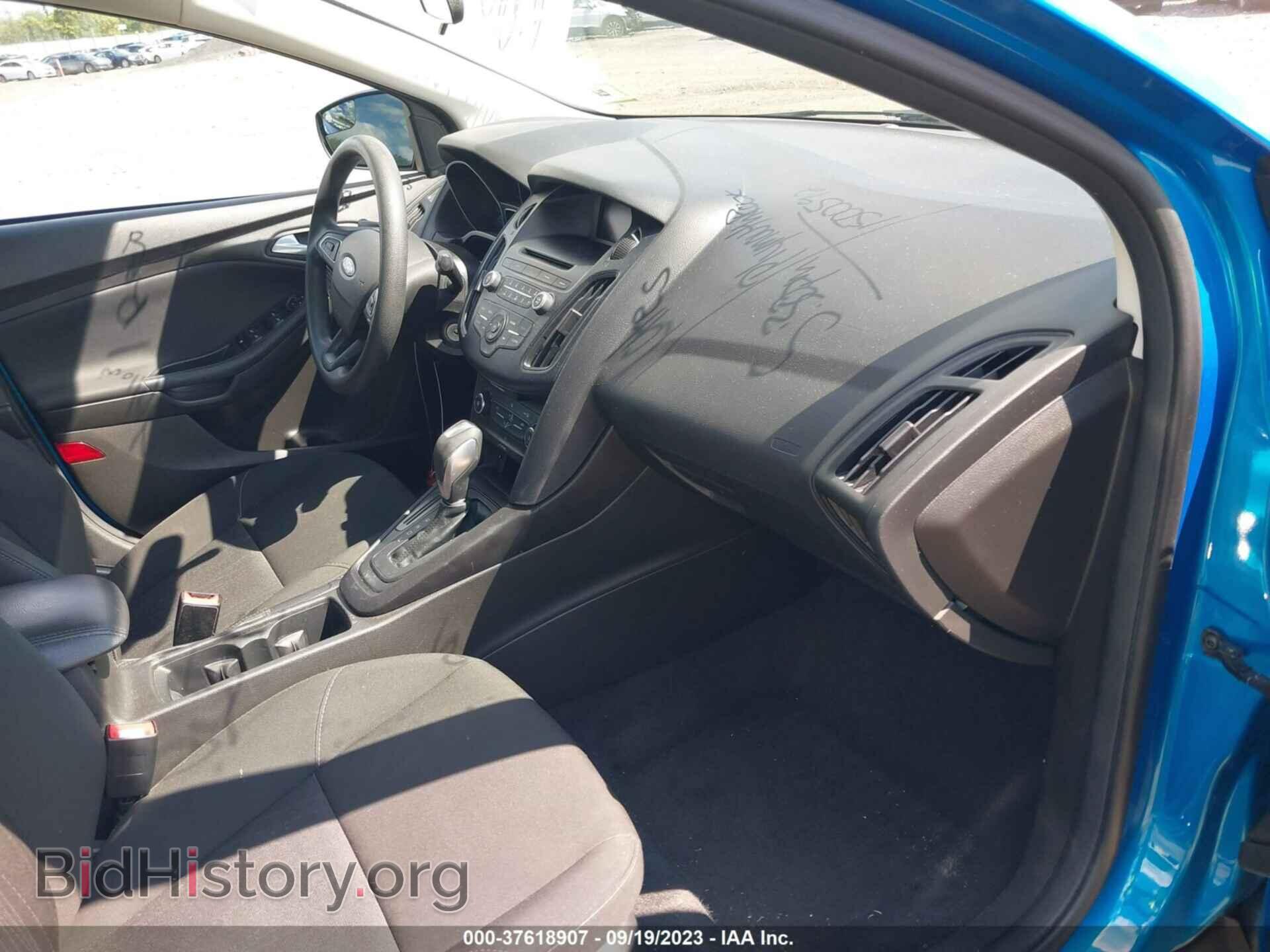 2016 FORD FOCUS - VIN: 1FADP3F2XGL250805 - Фото 5