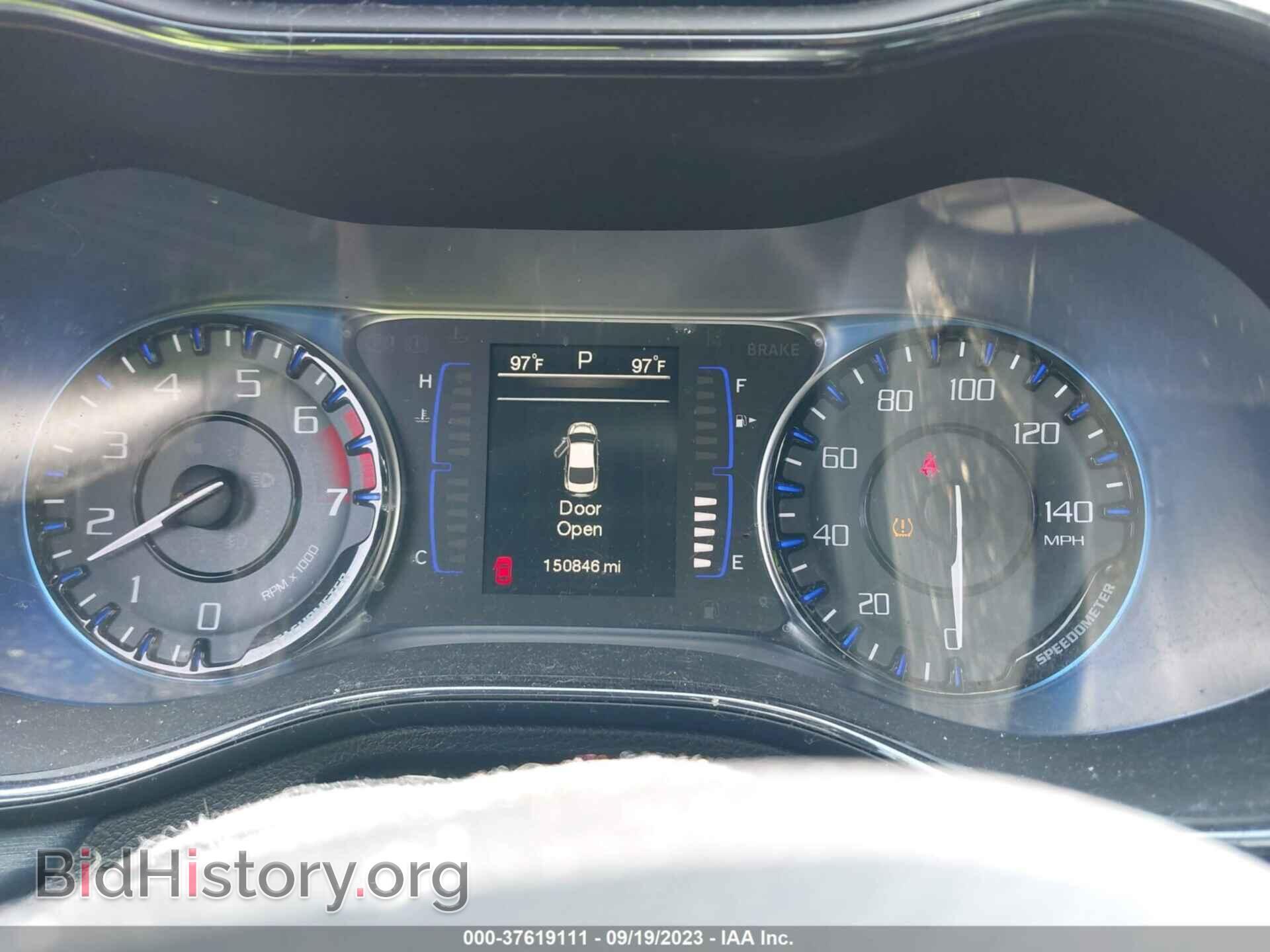 2015 CHRYSLER 200 - VIN: 1C3CCCBB0FN716109 - Фото 7