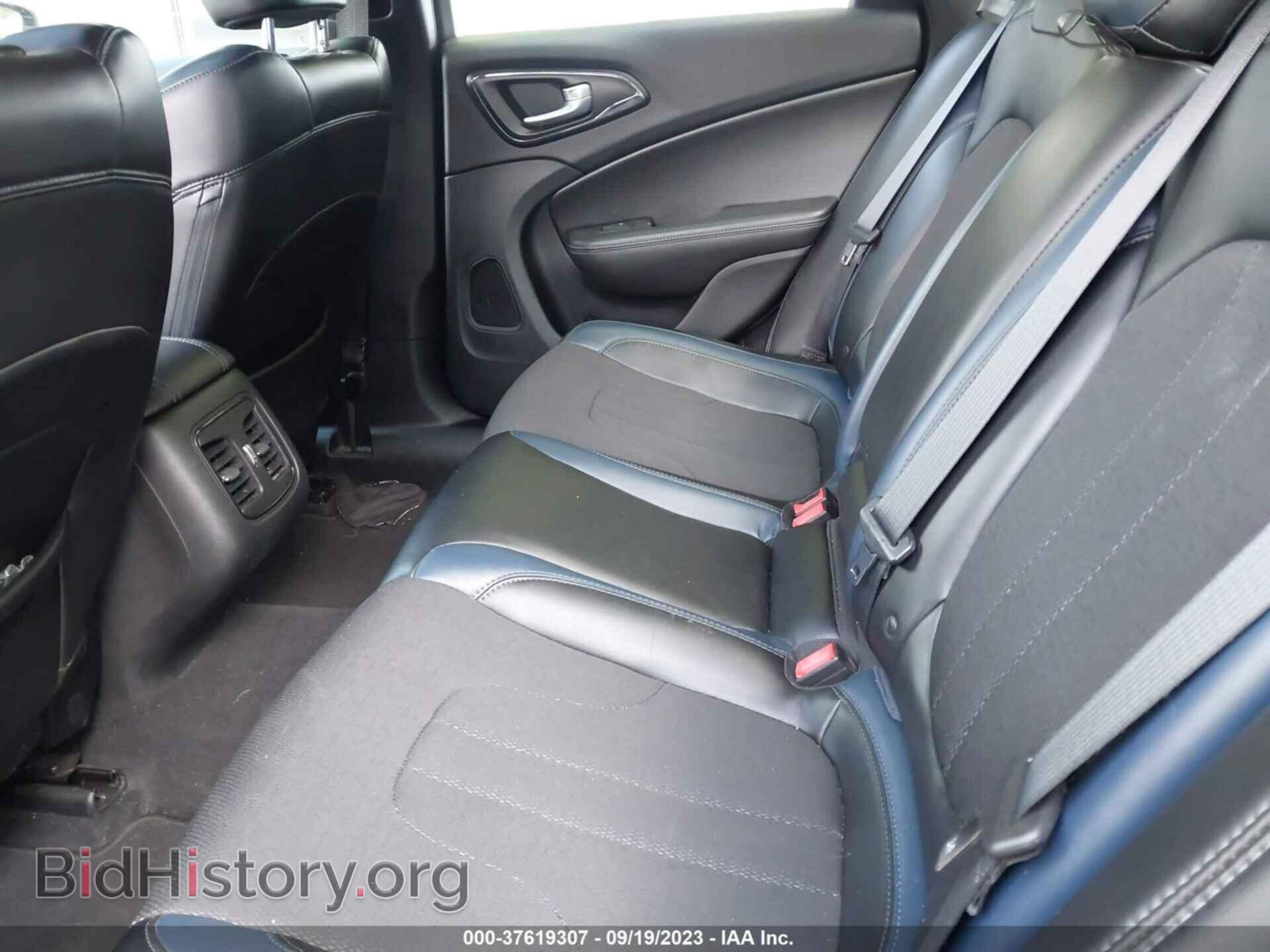 2015 CHRYSLER 200 - VIN: 1C3CCCBG4FN694112 - Фото 8
