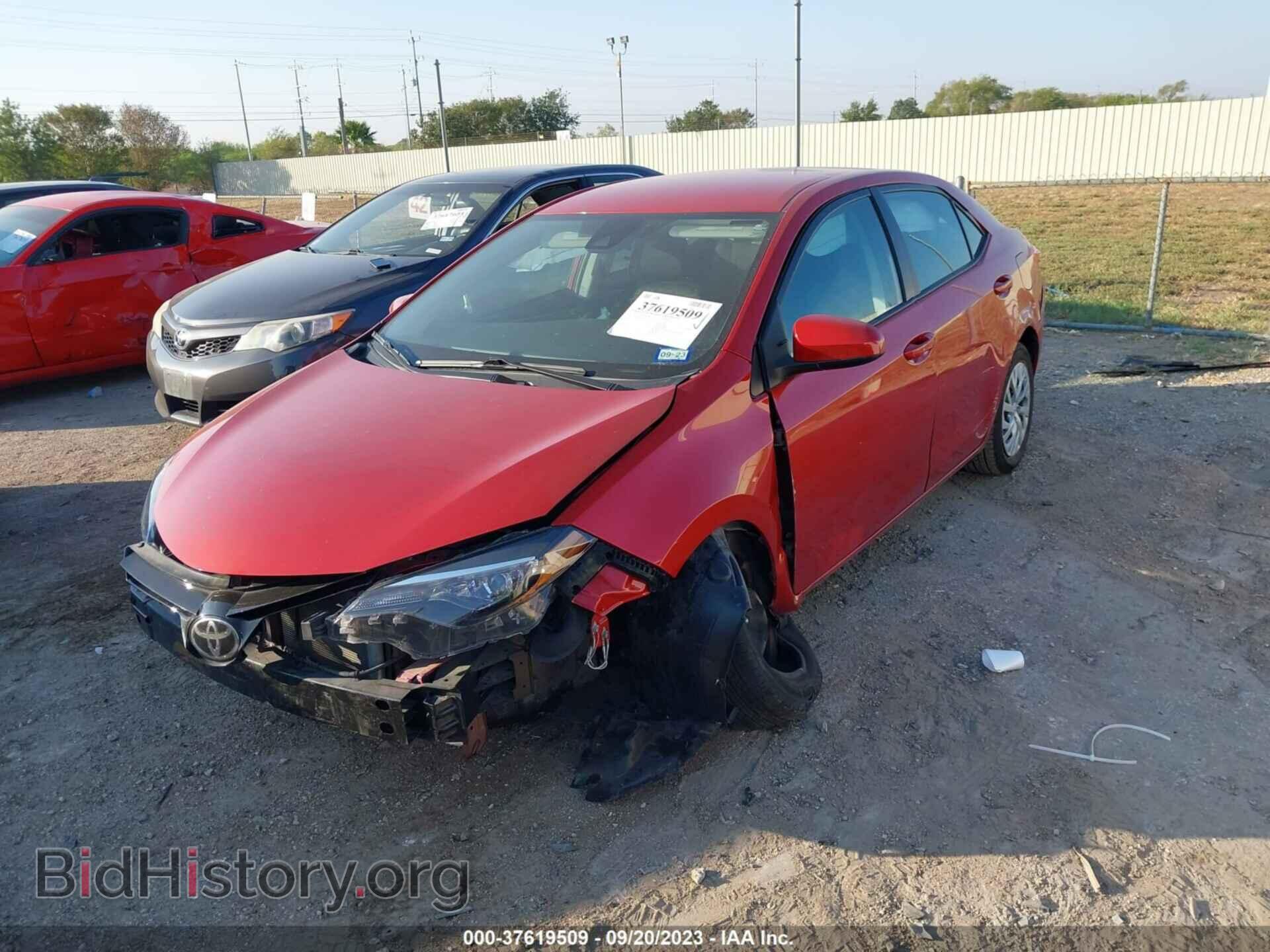 2017 TOYOTA COROLLA - VIN: 5YFBURHEXHP678564 - Фото 2