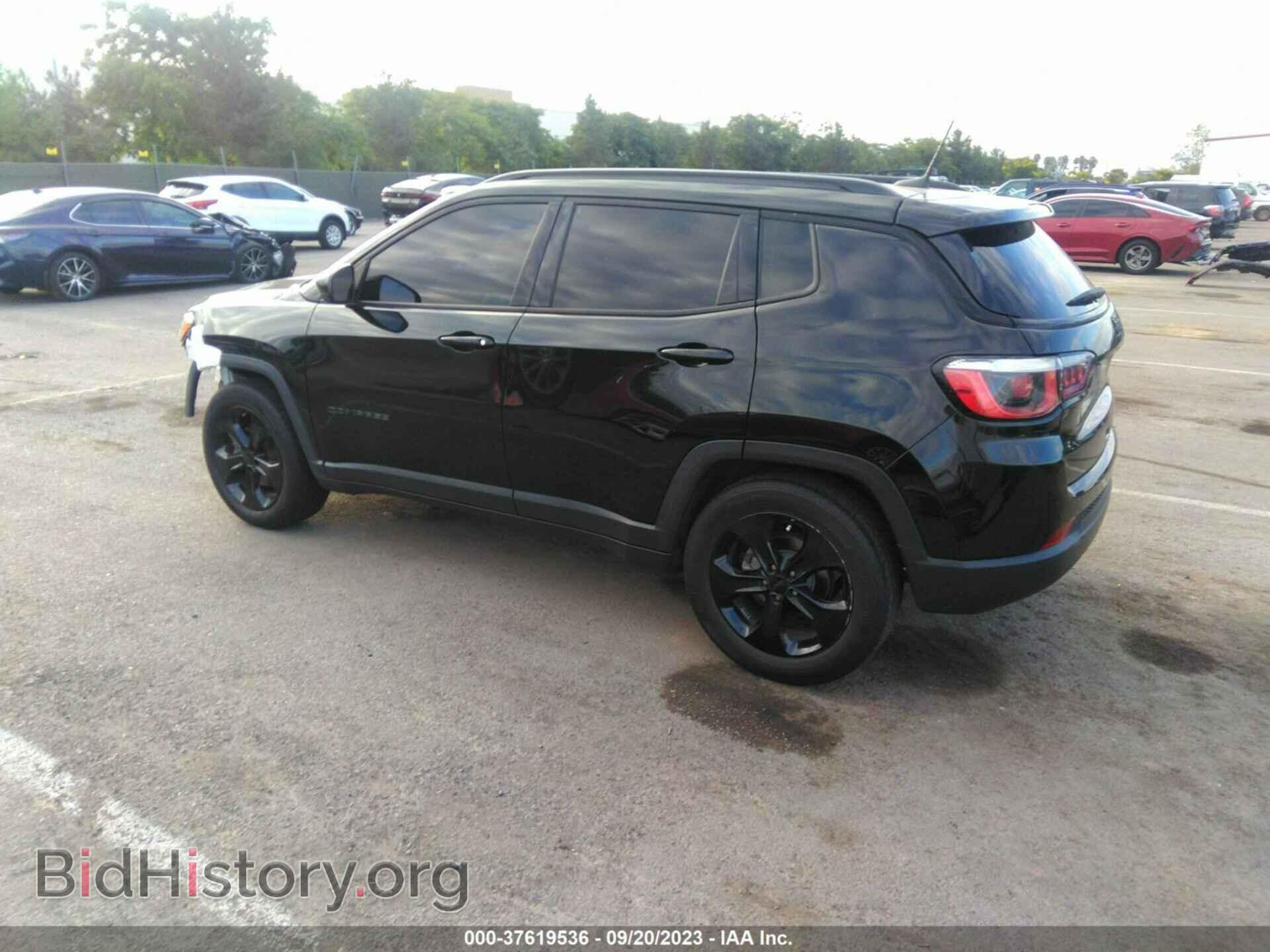 2019 JEEP COMPASS - VIN: 3C4NJCBB7KT616352 - Фото 3