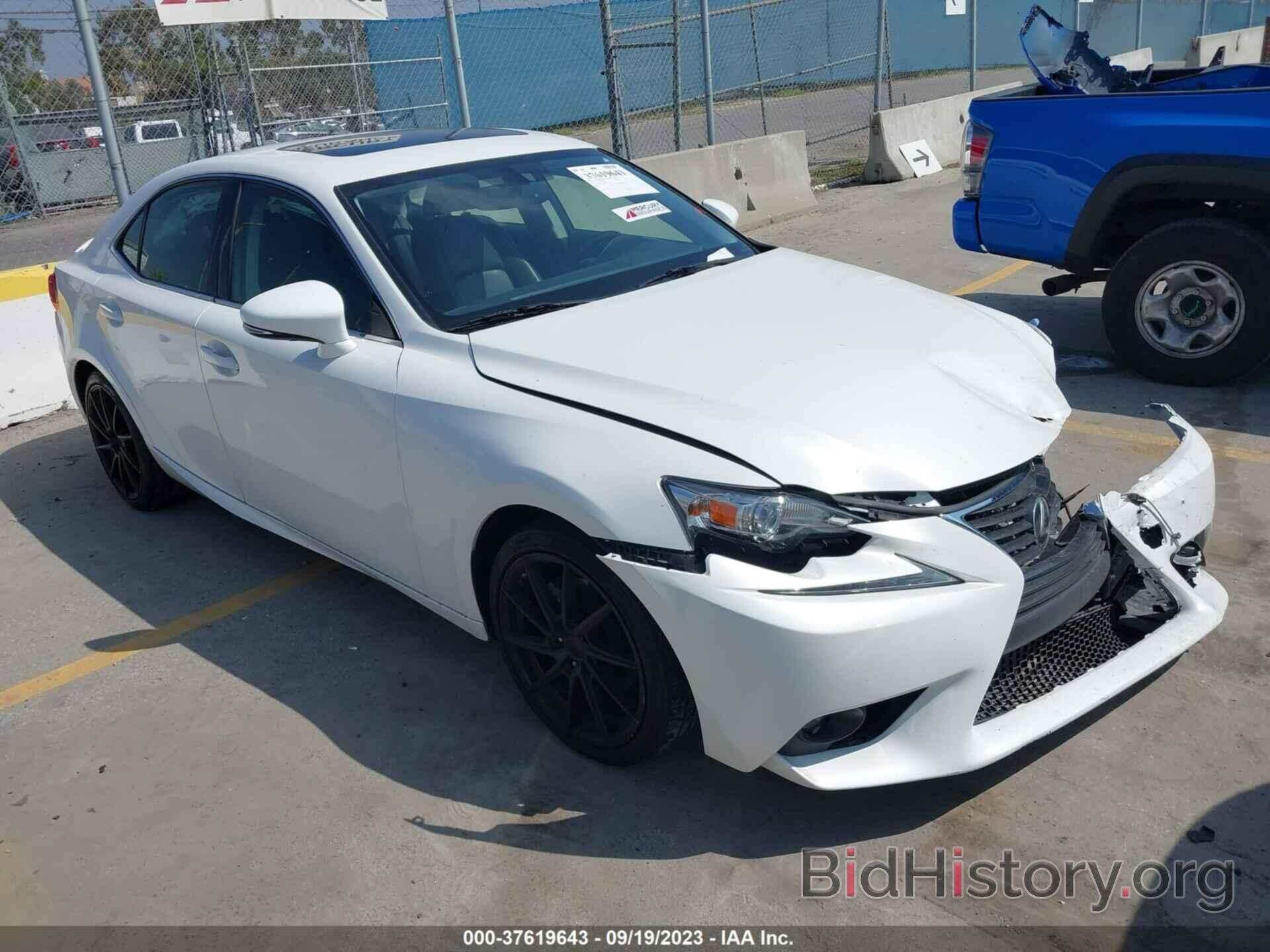 Фотография JTHBF1D22F5053477 - LEXUS IS 250 2015