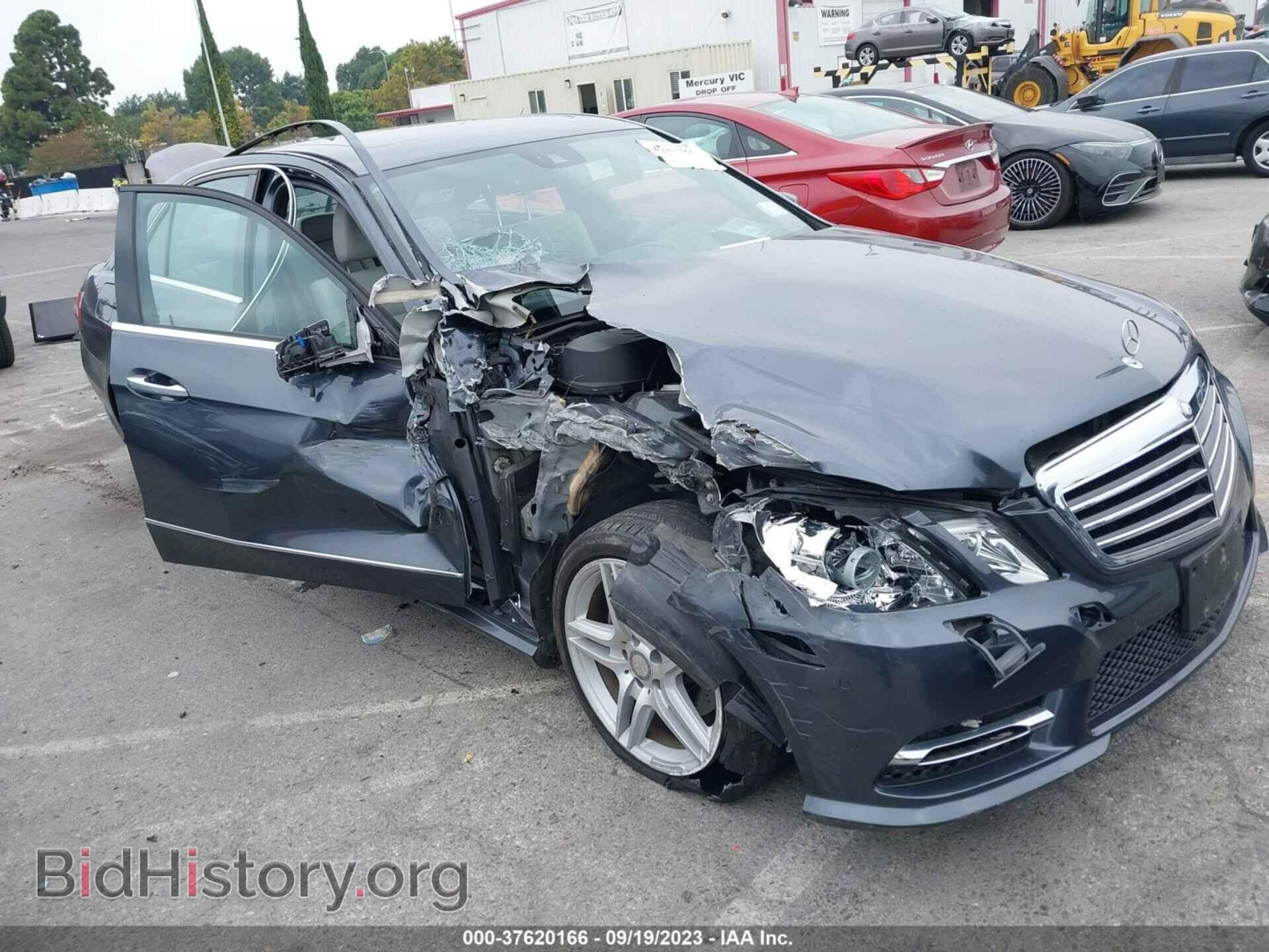 Фотография WDDHF5KB7CA622693 - MERCEDES-BENZ E-CLASS 2012