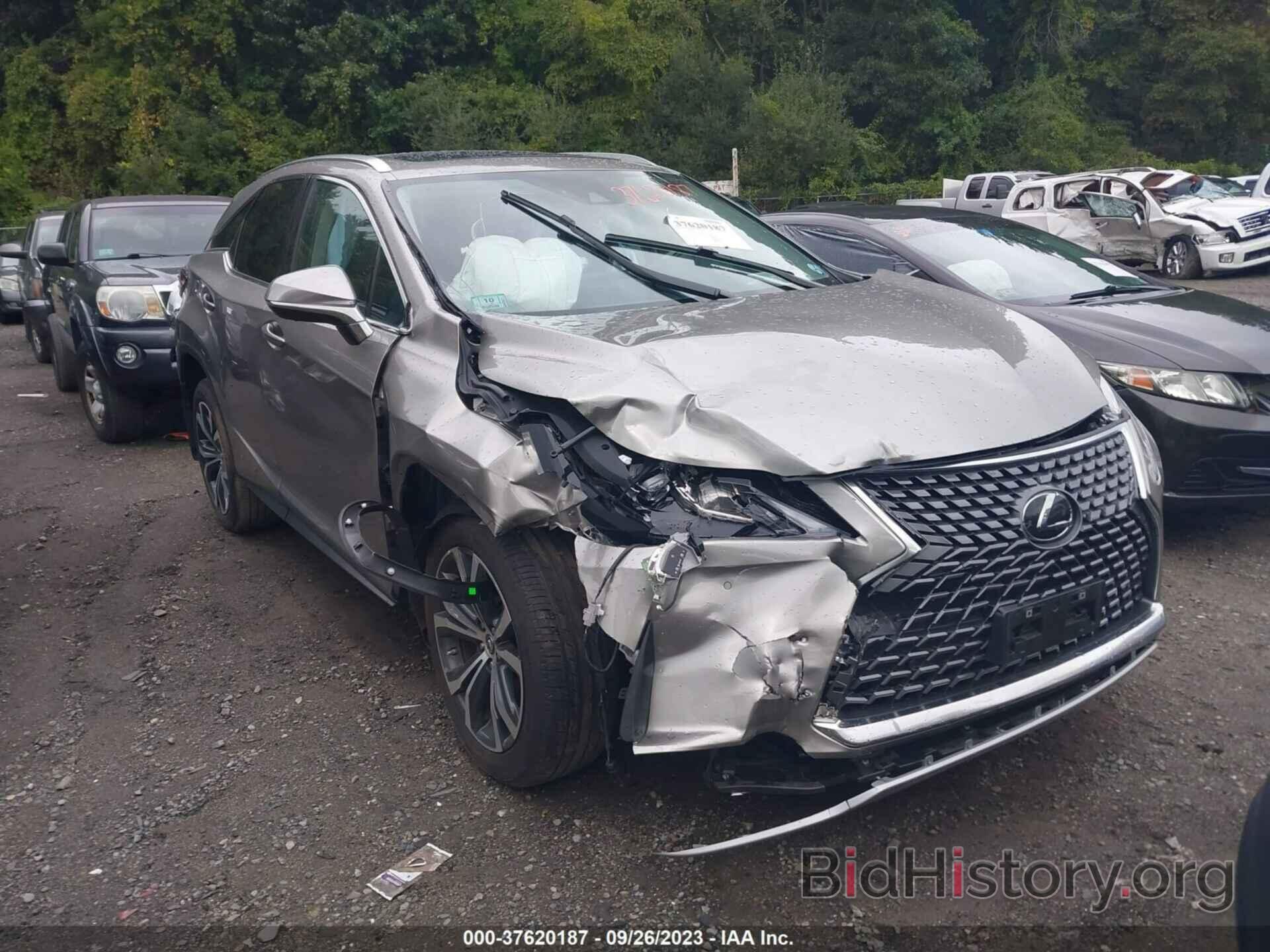 Photo 2T2HZMDA8NC366221 - LEXUS RX 2022