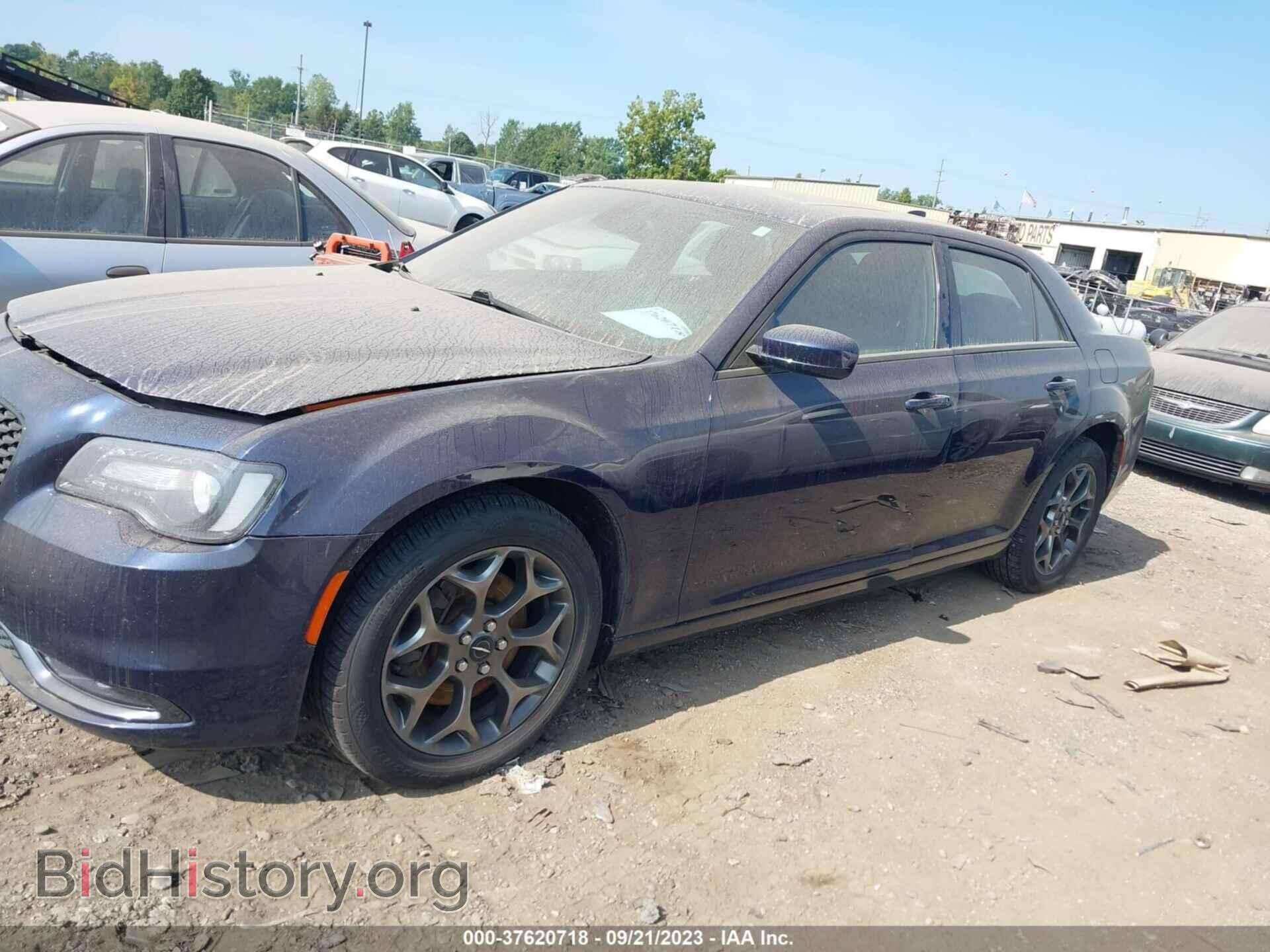 2016 CHRYSLER 300 - VIN: 2C3CCAGG7GH157242 - Photo 2