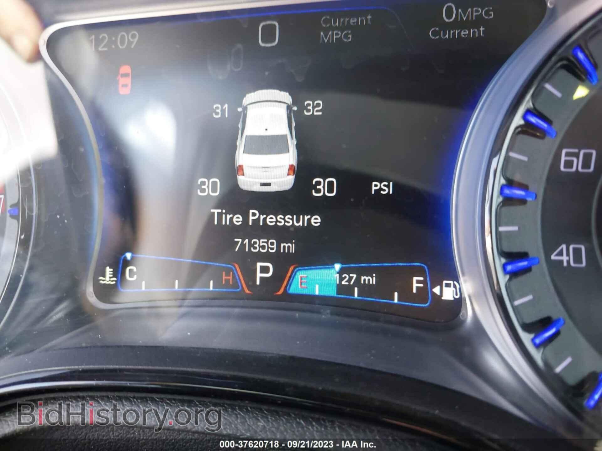 2016 CHRYSLER 300 - VIN: 2C3CCAGG7GH157242 - Photo 7