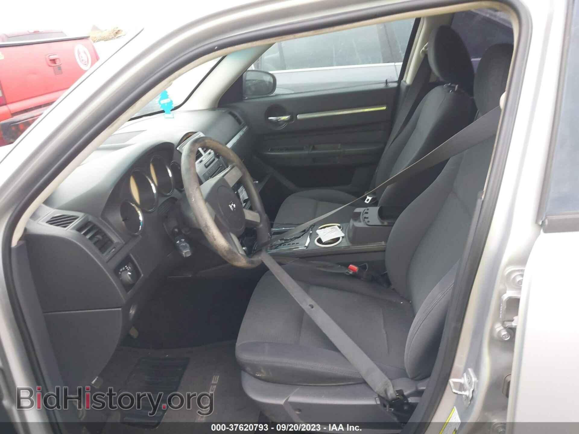 2010 DODGE CHARGER - VIN: 2B3CA4CD7AH143834 - Фото 6