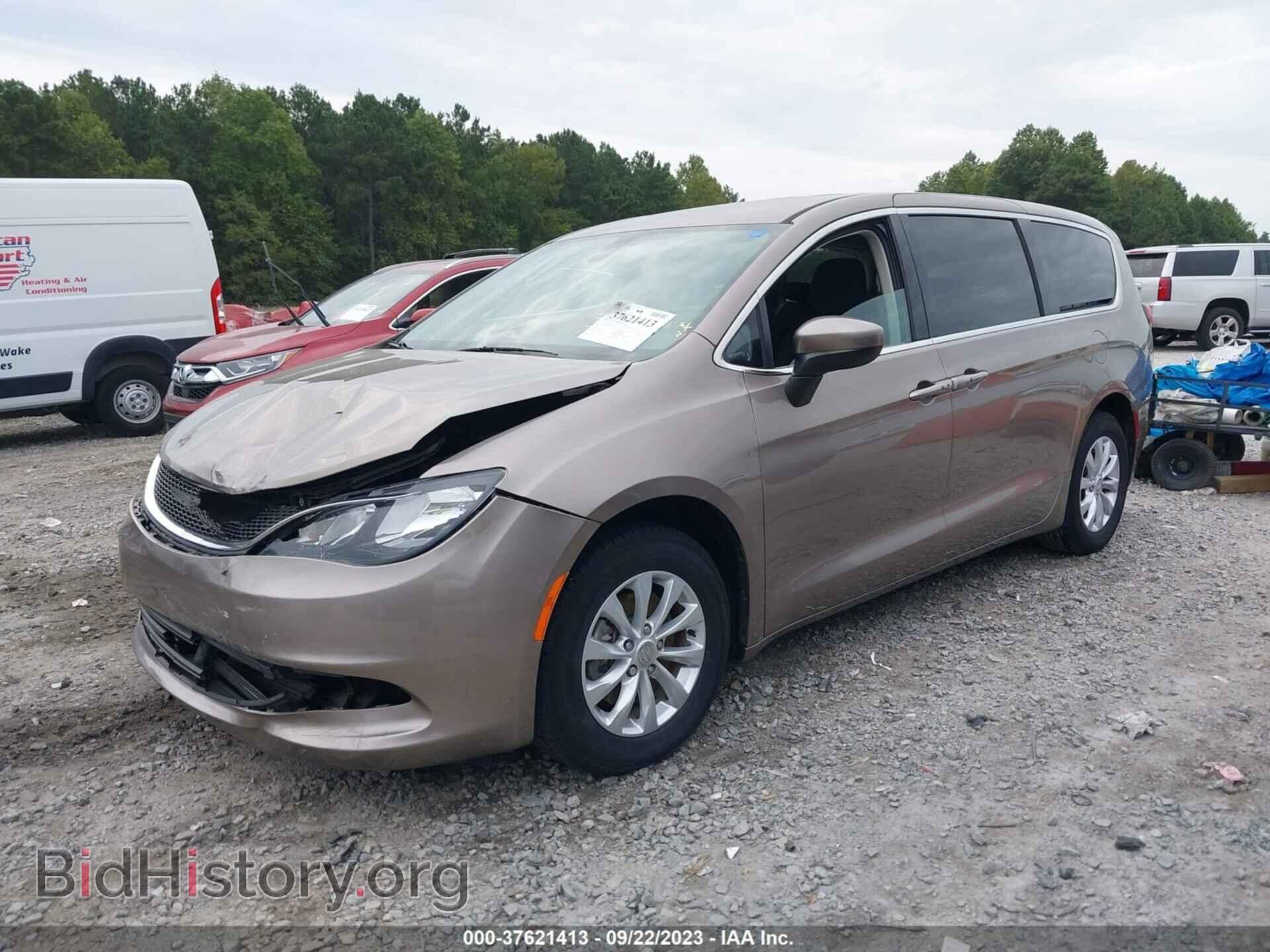 2017 CHRYSLER PACIFICA - VIN: 2C4RC1DG3HR722365 - Photo 2