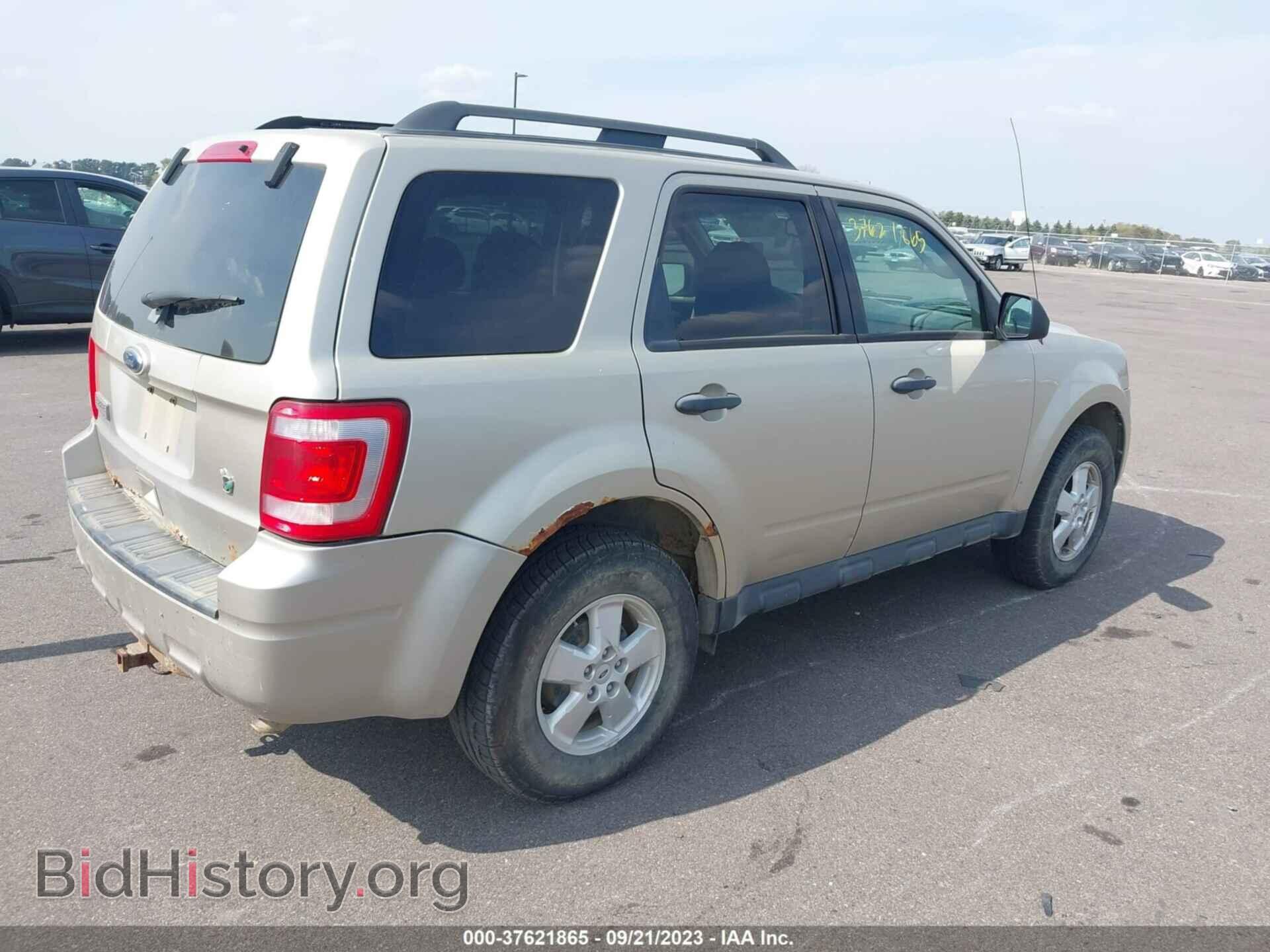 2010 FORD ESCAPE - VIN: 1FMCU0DG7AKA04623 - Фото 4