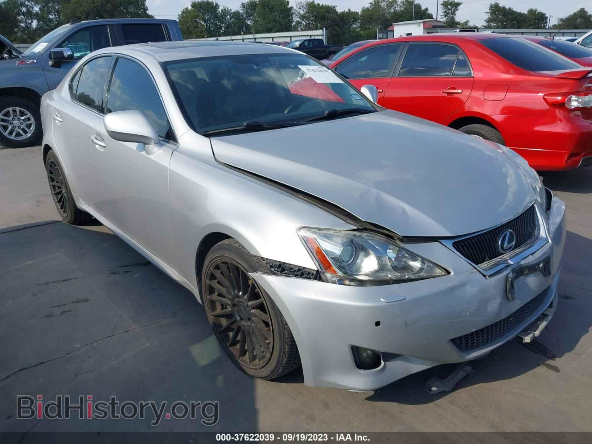 Фотография JTHBE262272007575 - LEXUS IS 350 2007
