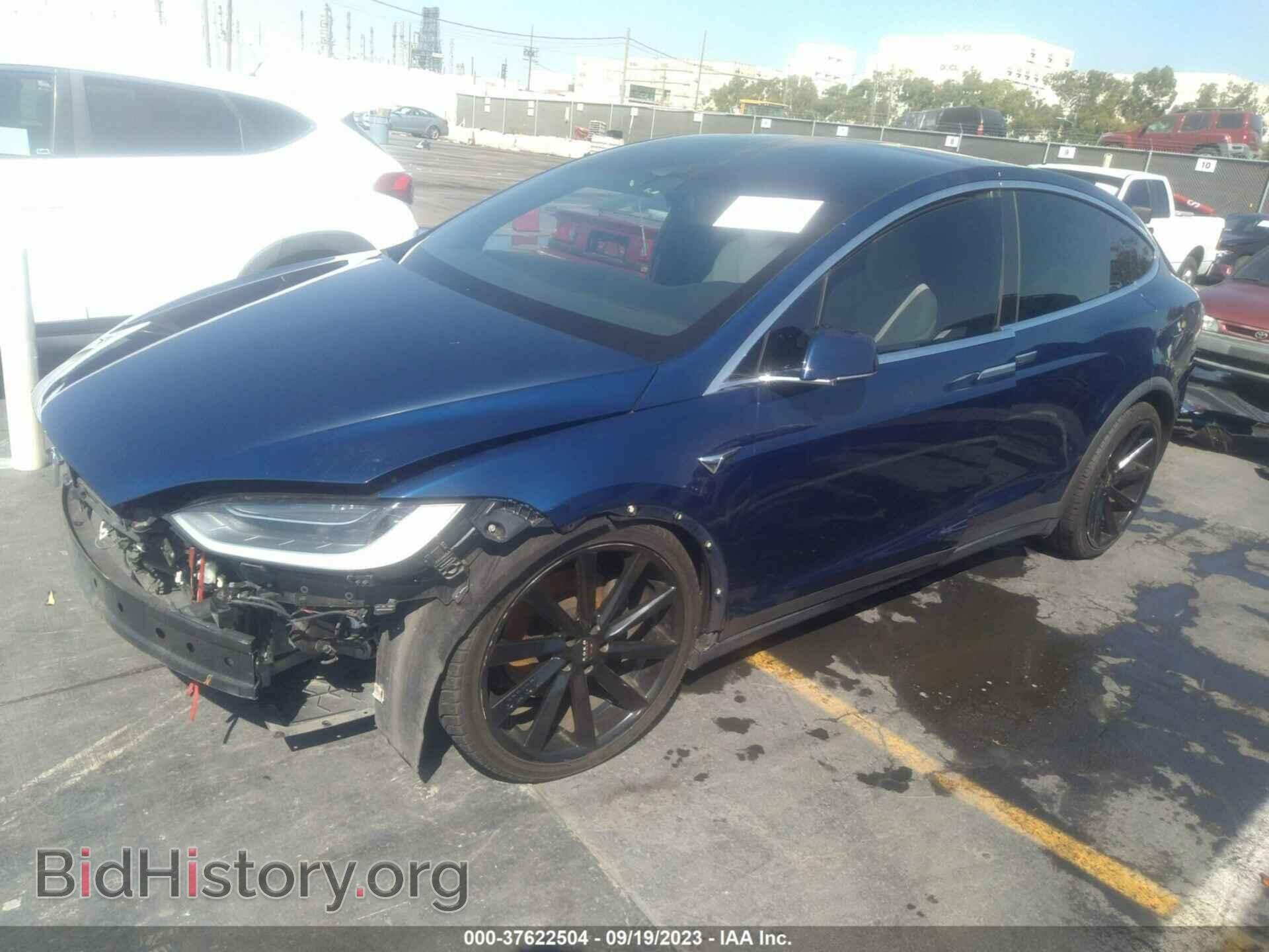 2017 TESLA MODEL X - VIN: 5YJXCBE21HF076240 - Photo 2