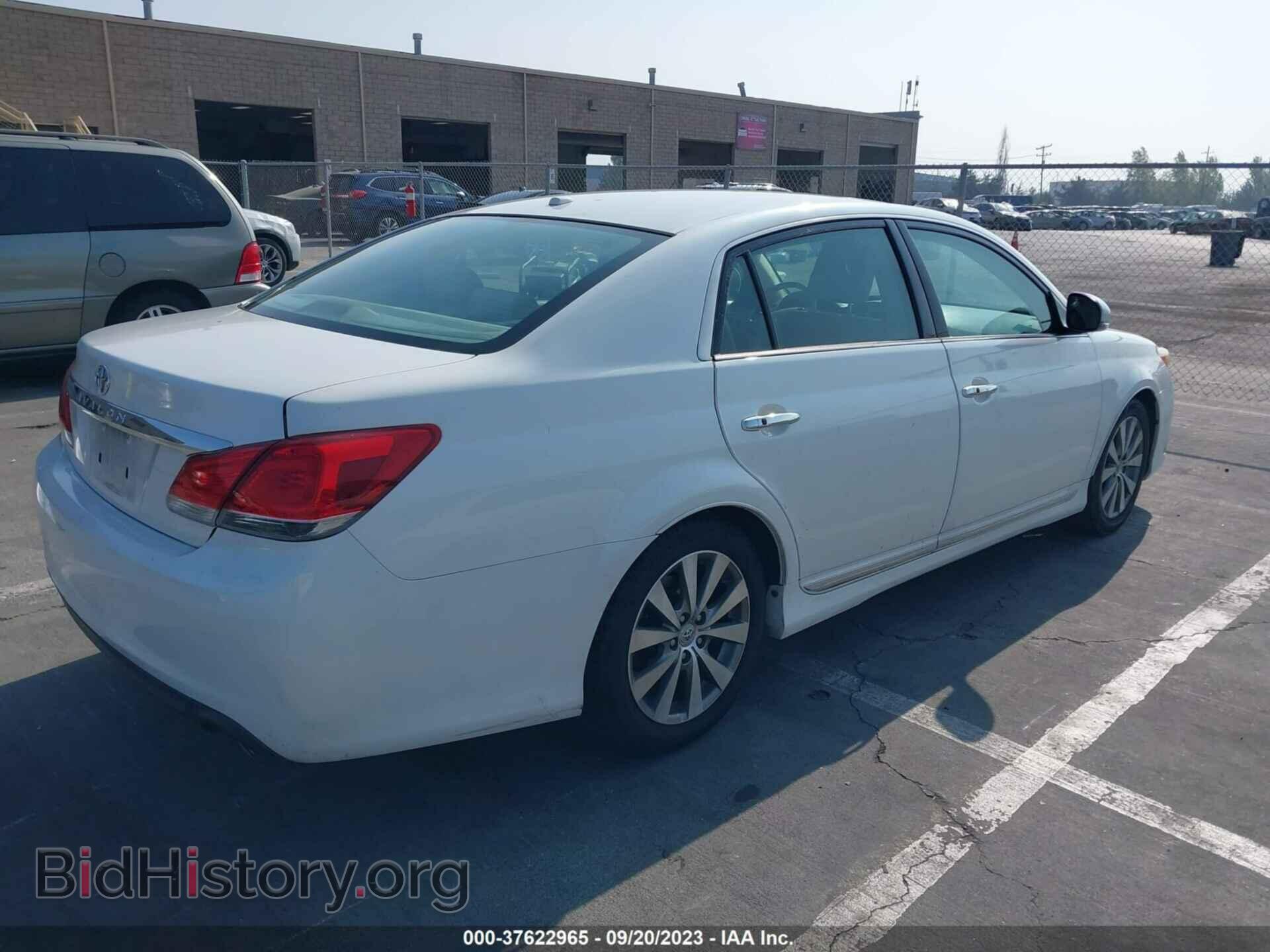 2011 TOYOTA AVALON - VIN: 4T1BK3DB8BU423089 - Фото 4