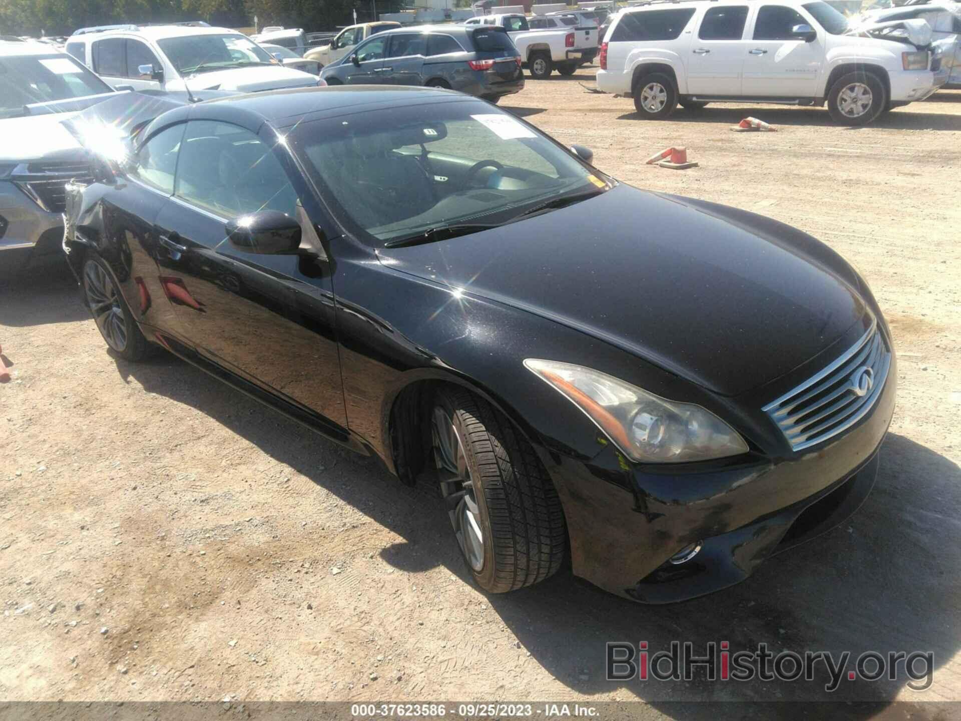 Photo JN1CV6FE7BM950813 - INFINITI G37 CONVERTIBLE 2011