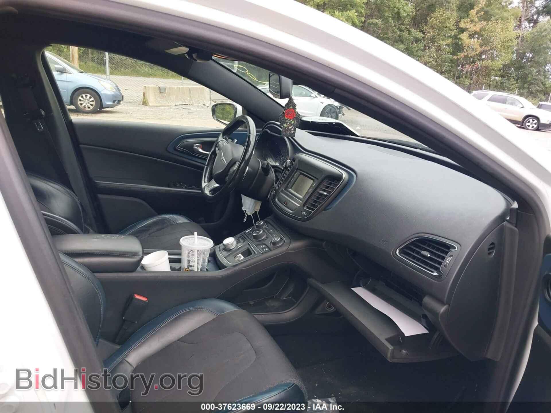 2015 CHRYSLER 200 - VIN: 1C3CCCBB3FN658951 - Фото 5