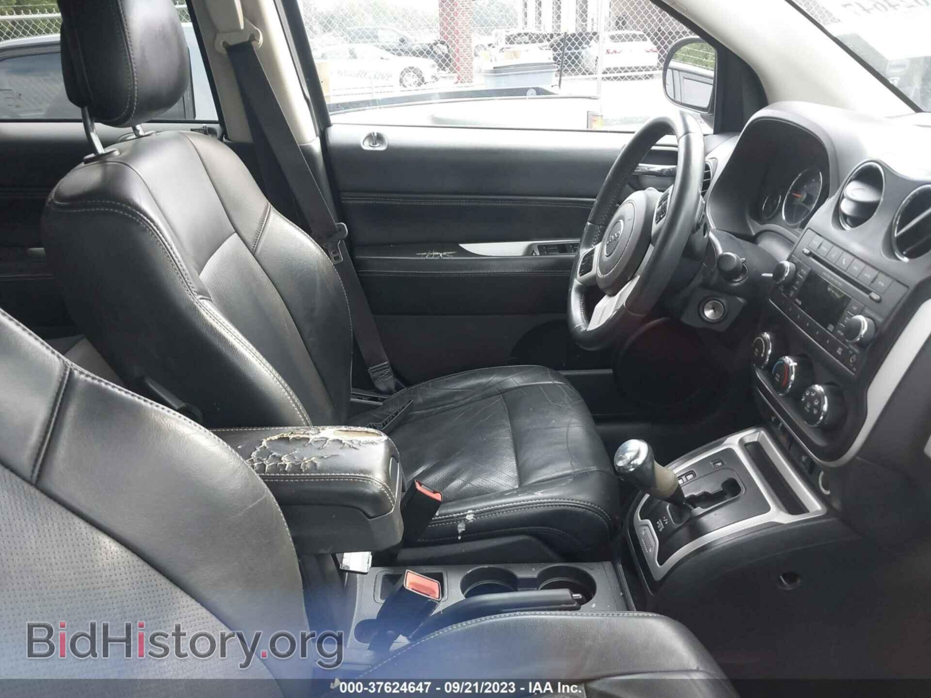 2015 JEEP COMPASS - VIN: 1C4NJCEA1FD164963 - Фото 5