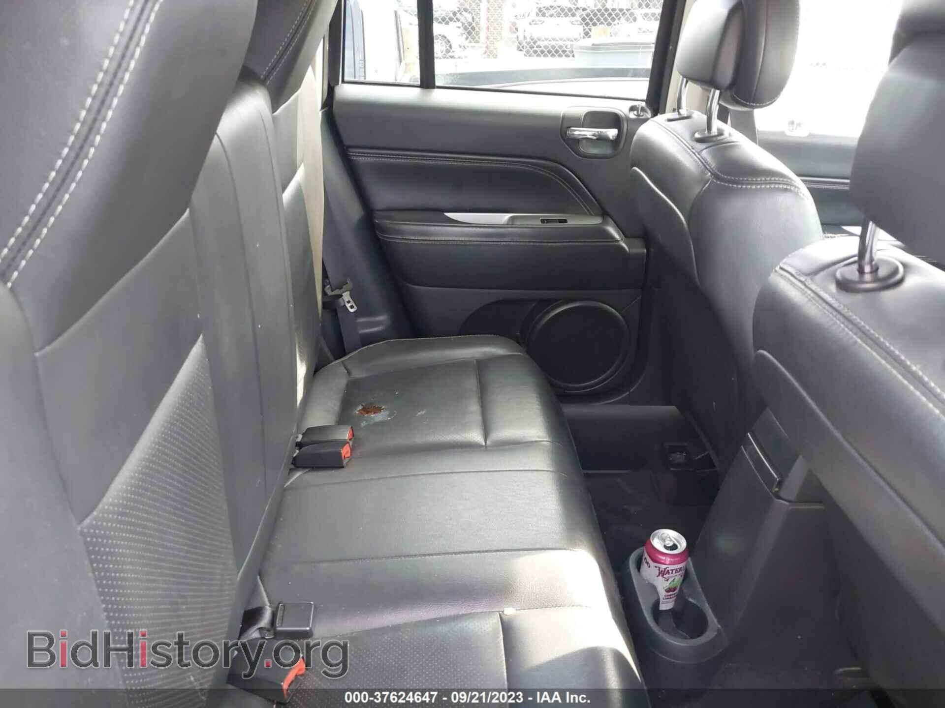 2015 JEEP COMPASS - VIN: 1C4NJCEA1FD164963 - Фото 8
