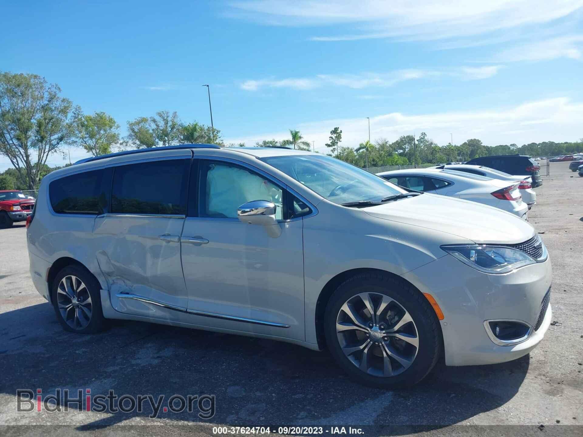 2017 CHRYSLER PACIFICA - VIN: 2C4RC1GG1HR602995 - Фото 13