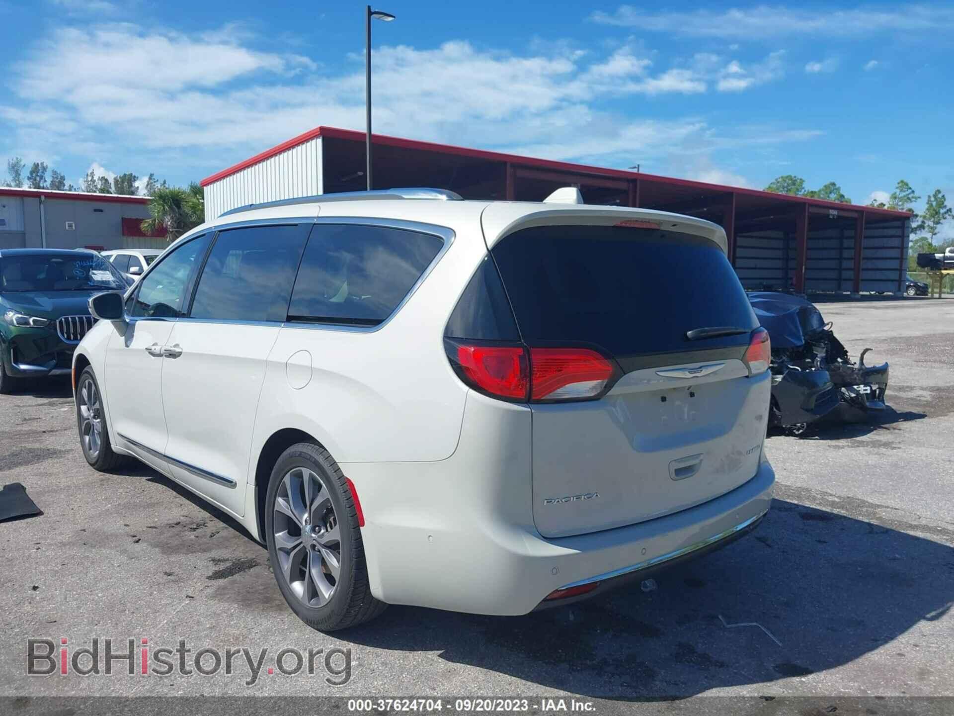 2017 CHRYSLER PACIFICA - VIN: 2C4RC1GG1HR602995 - Фото 3