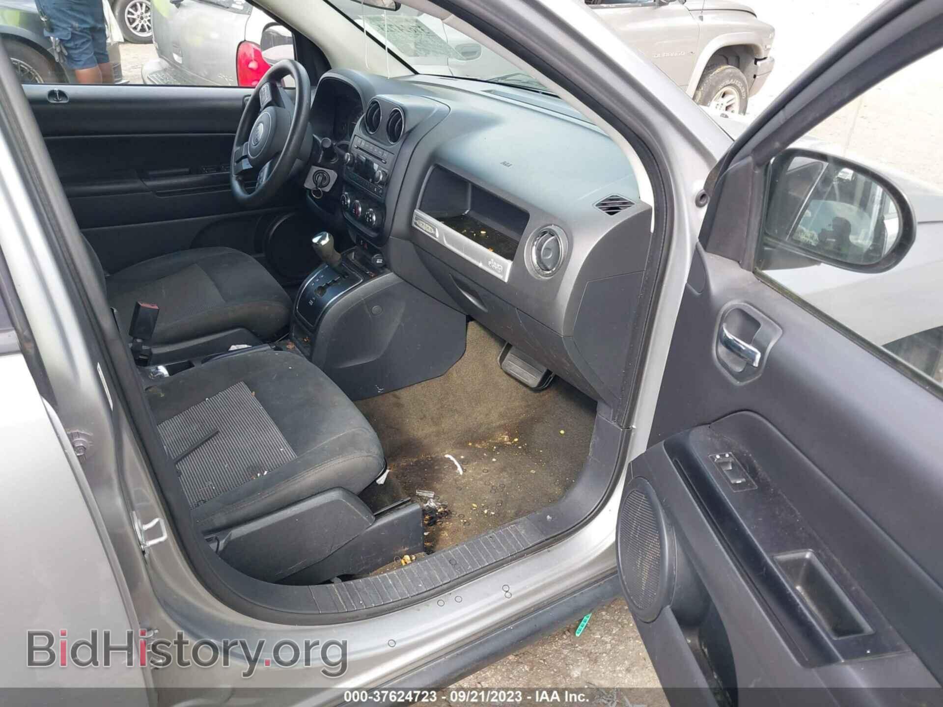 2015 JEEP COMPASS - VIN: 1C4NJDBB5FD424140 - Фото 5