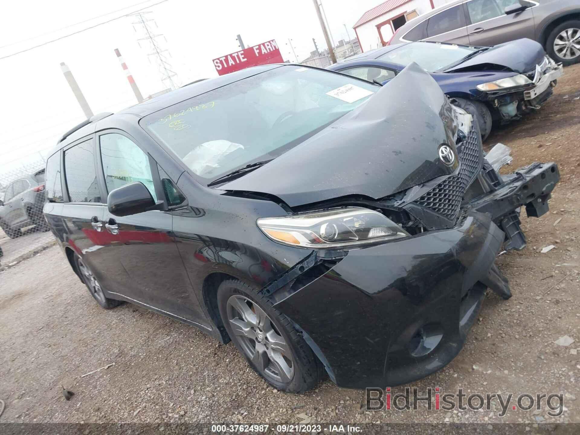 Фотография 5TDXZ3DC6HS823535 - TOYOTA SIENNA 2017