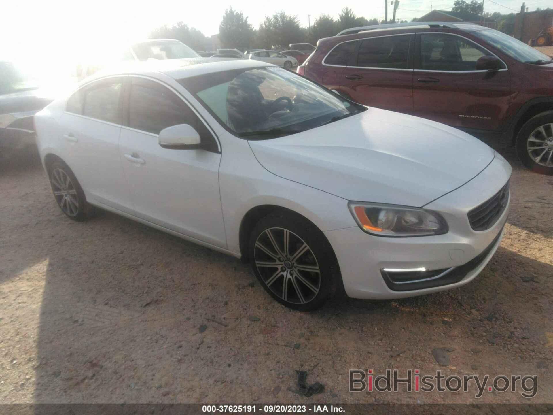 Photo YV1612FS7E2275348 - VOLVO S60 2014