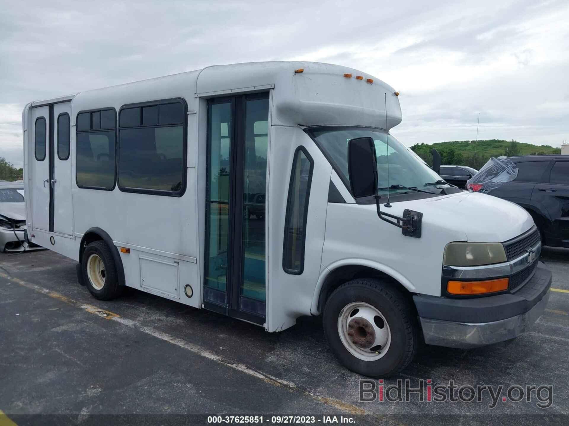 Photo 1GBJG31UX71142139 - CHEVROLET EXPRESS COMMERCIAL 2007