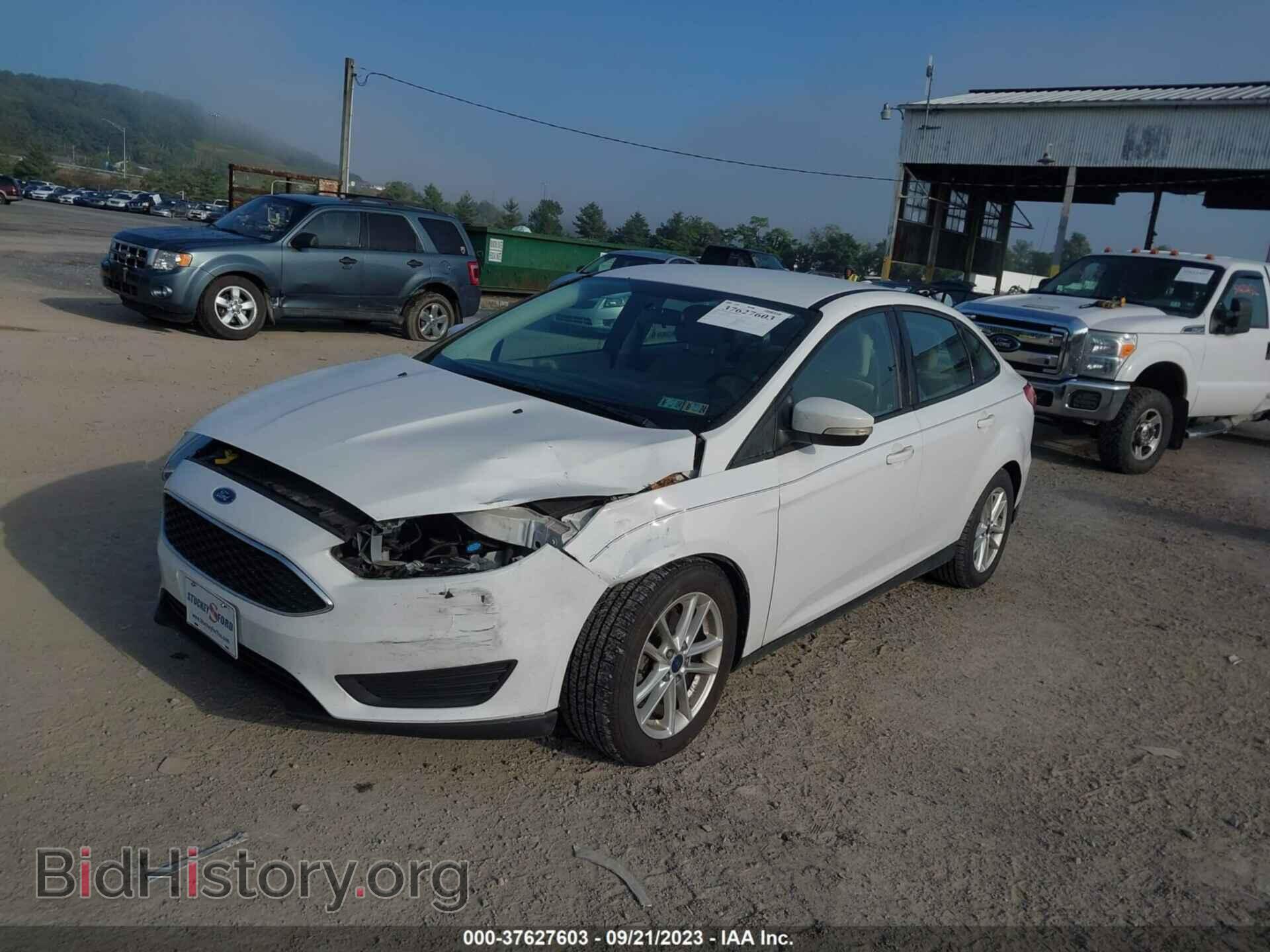 2015 FORD FOCUS - VIN: 1FADP3F28FL379124 - Фото 2