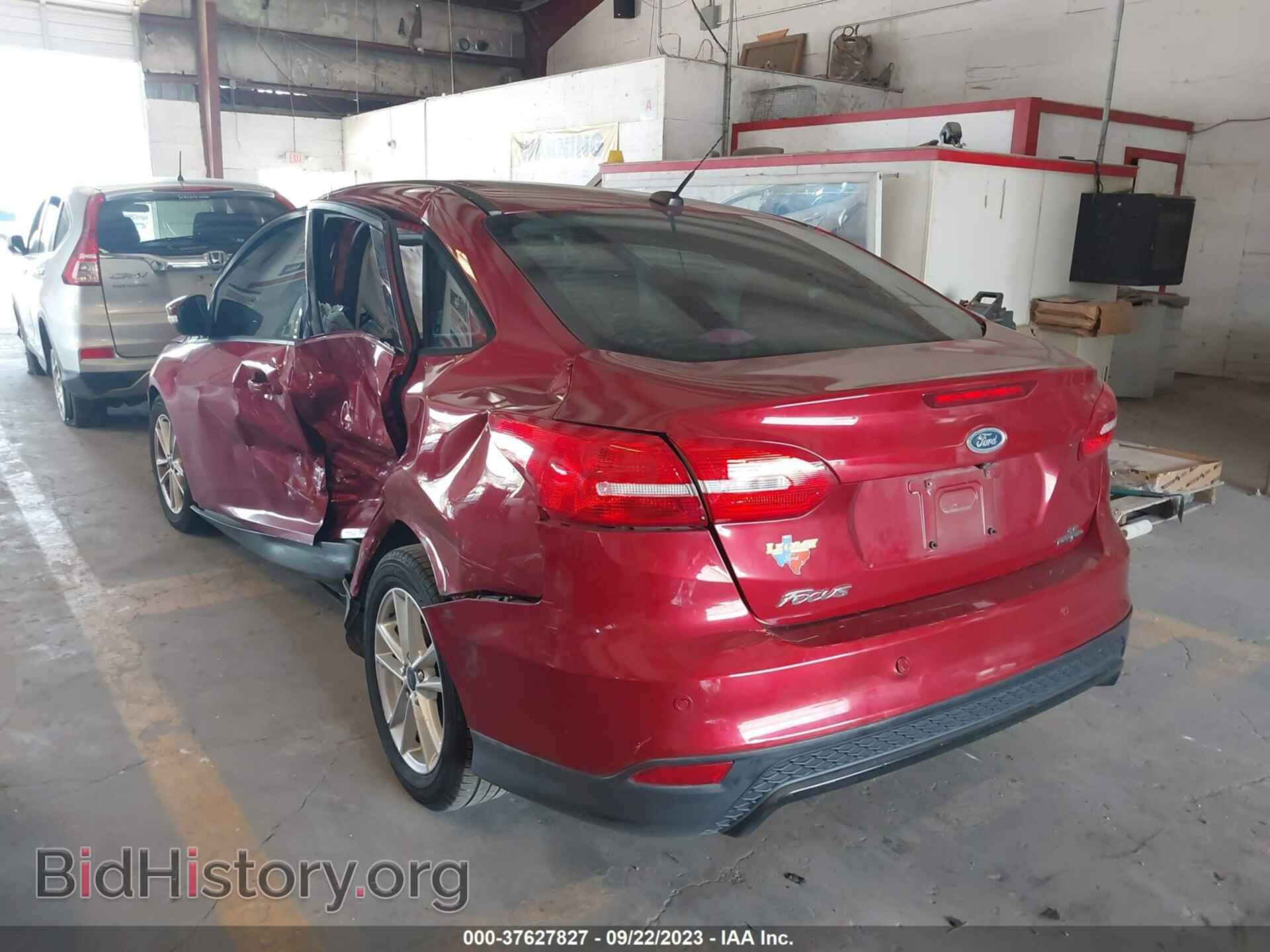 2016 FORD FOCUS - VIN: 1FADP3F29GL220811 - Фото 3