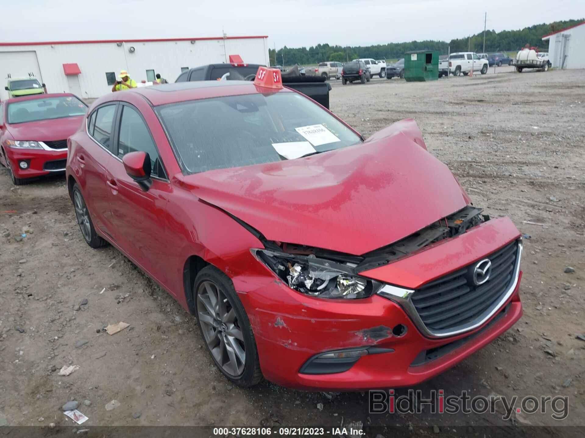 Photo 3MZBN1L34JM161887 - MAZDA MAZDA3 5-DOOR 2018