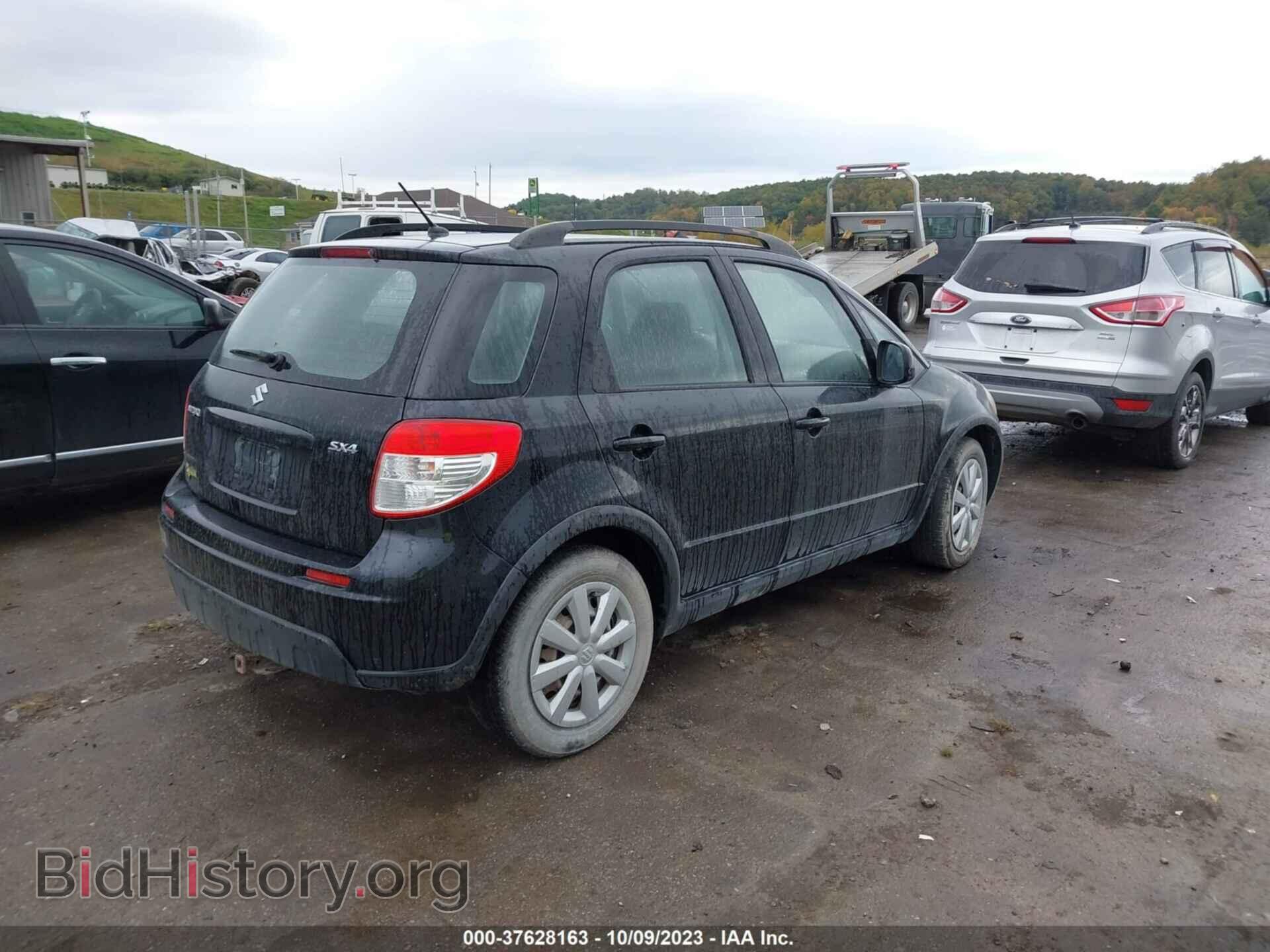 2010 SUZUKI SX4 - VIN: JS2YA5A39A6300453 - Фото 4