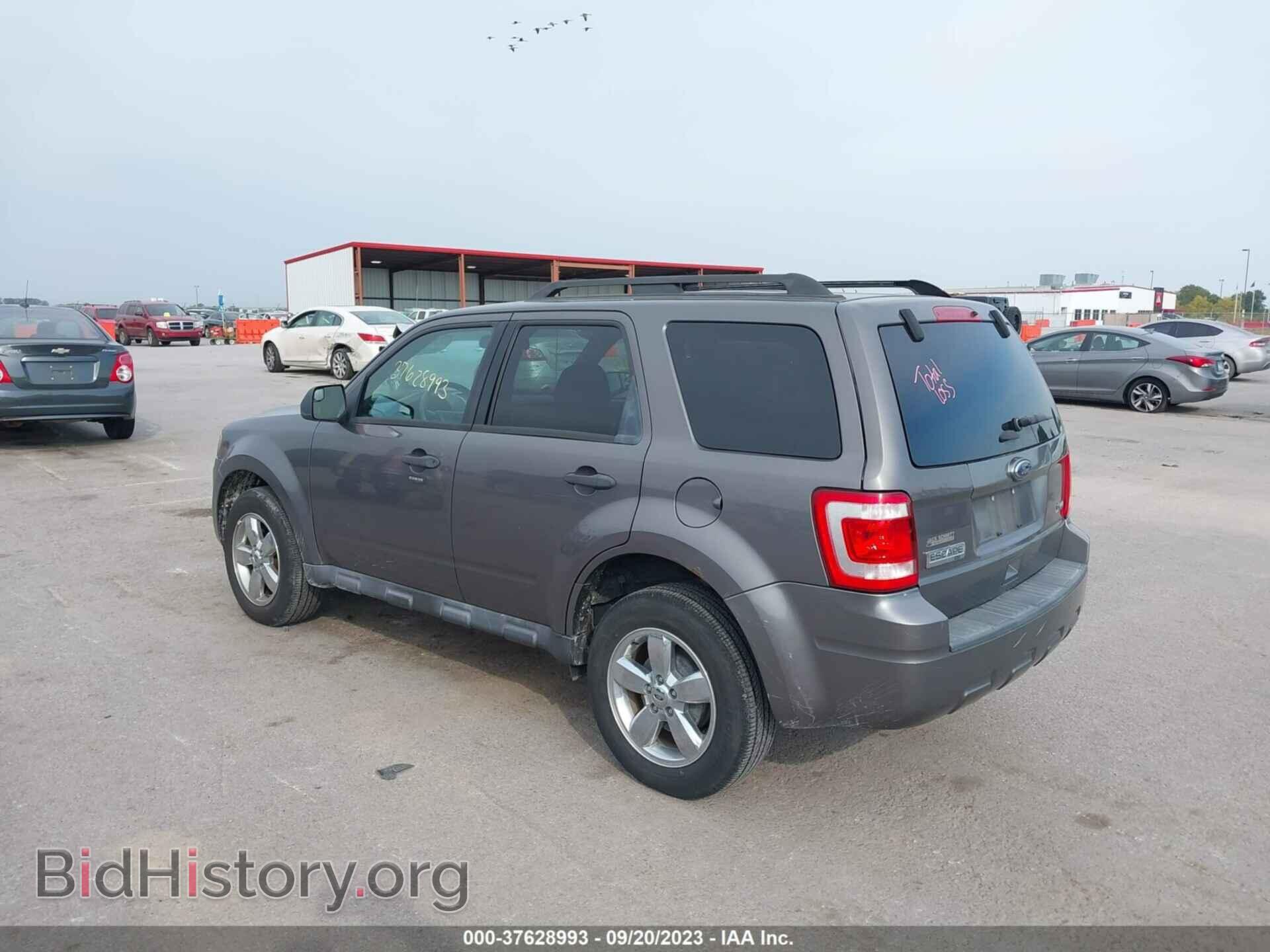 2012 FORD ESCAPE - VIN: 1FMCU0DG7CKA07105 - Фото 3