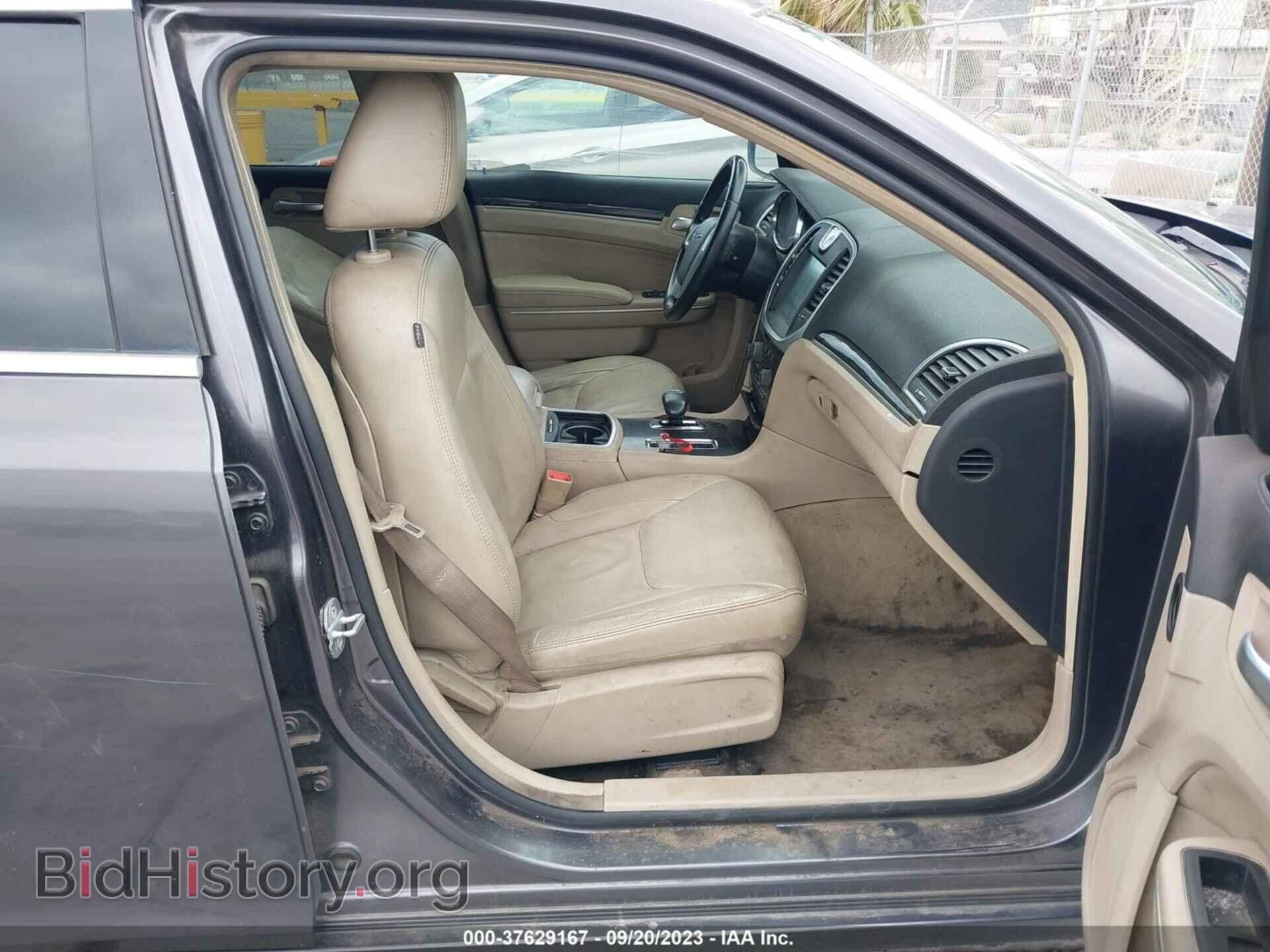 2014 CHRYSLER 300 - VIN: 2C3CCAAG1EH161793 - Фото 5
