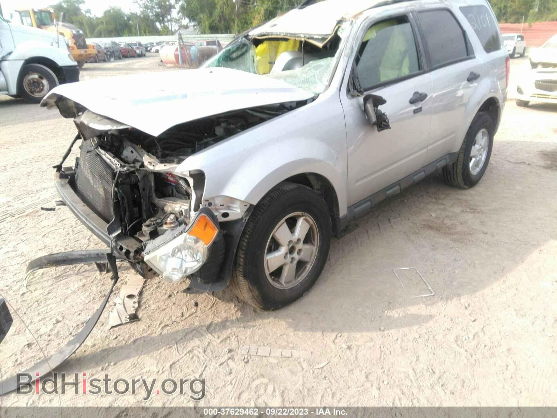 2009 FORD ESCAPE - VIN: 1FMCU03799KD12101 - Фото 2