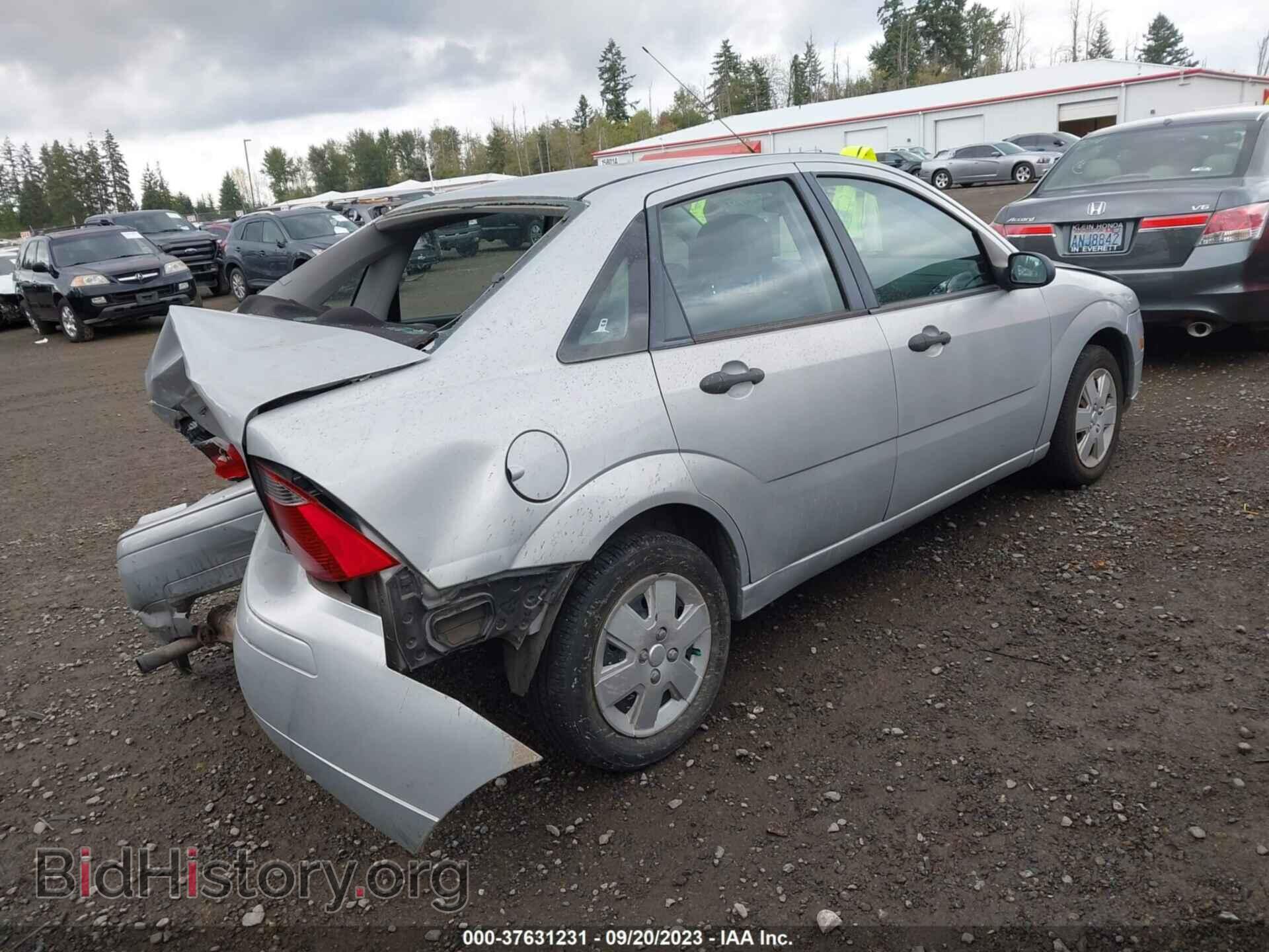 2007 FORD FOCUS - VIN: 1FAFP34N67W366393 - Фото 4