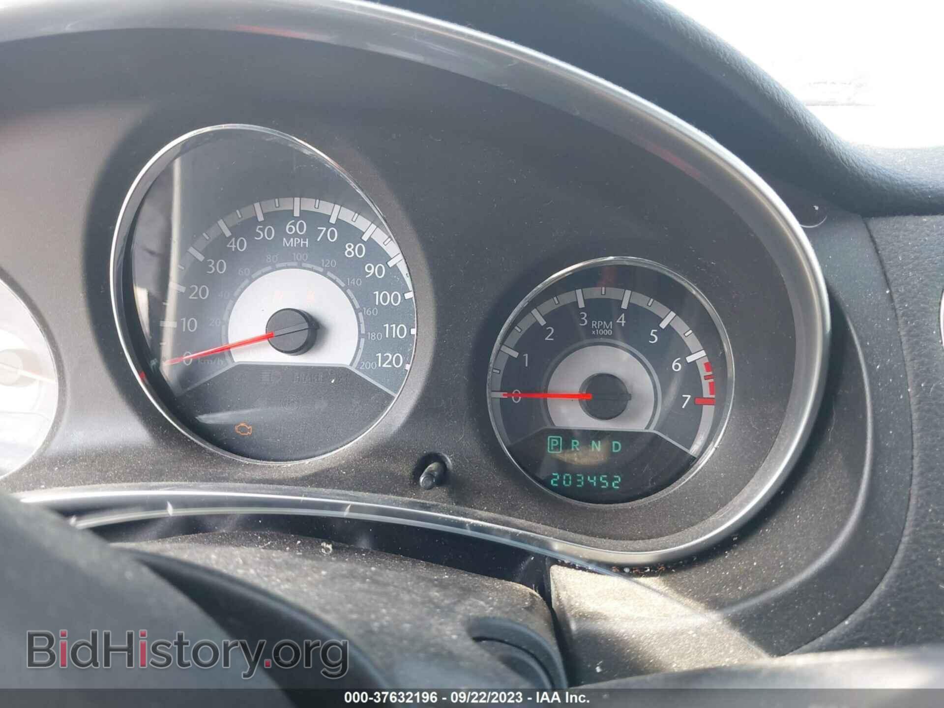 2012 CHRYSLER 200 - VIN: 1C3CCBBB8CN119974 - Photo 7