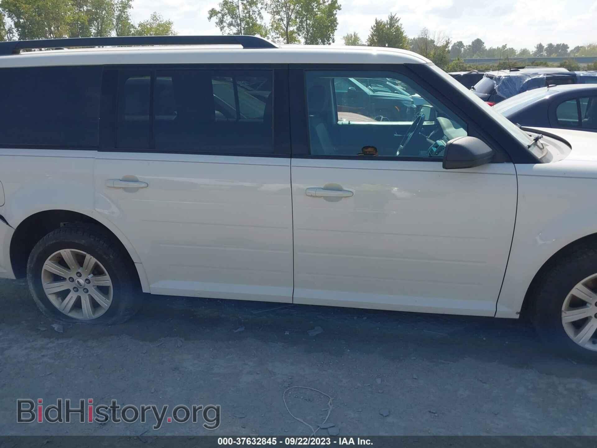 2011 FORD FLEX - VIN: 2FMGK5BC4BBD11683 - Photo 13