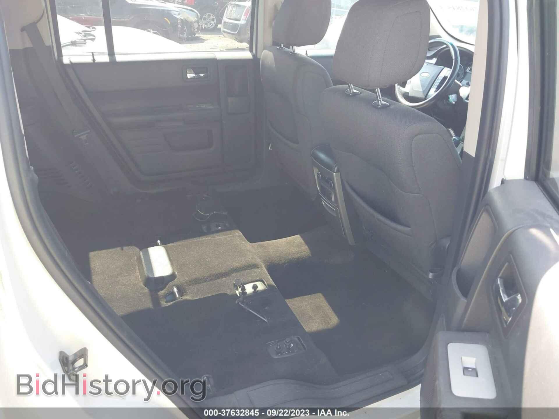 2011 FORD FLEX - VIN: 2FMGK5BC4BBD11683 - Photo 8
