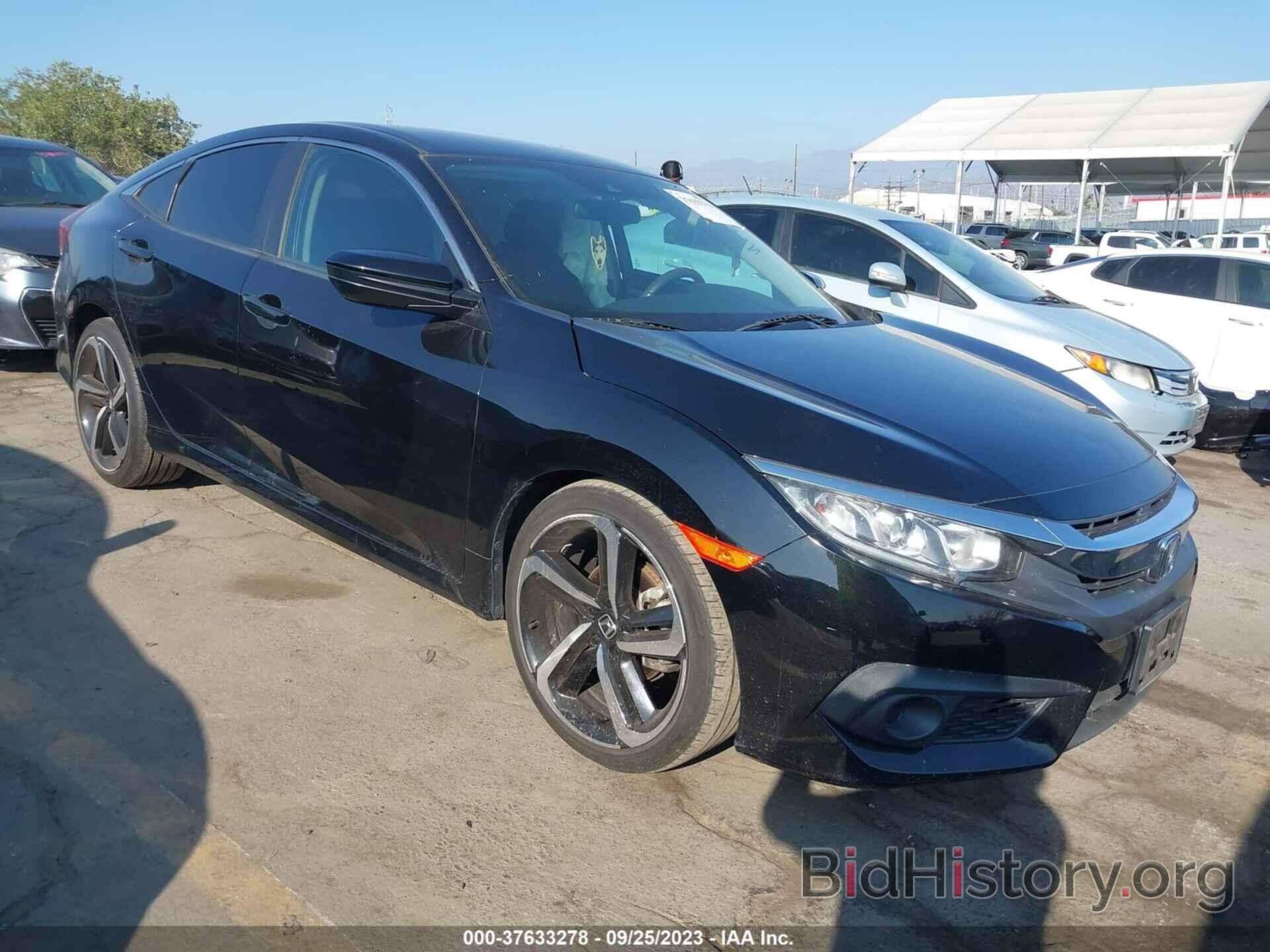 Photo 2HGFC2F66JH601260 - HONDA CIVIC SEDAN 2018